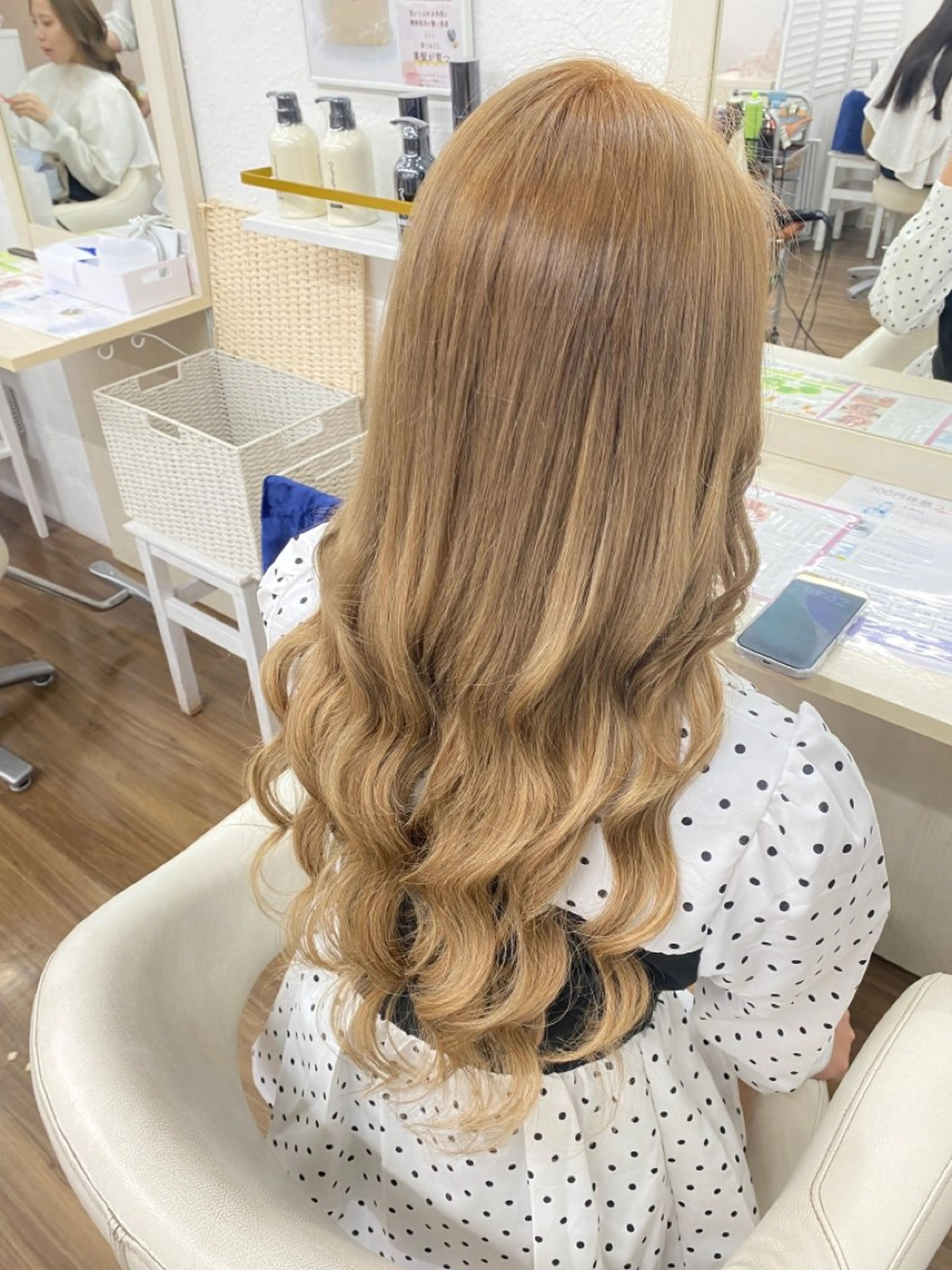 ロング エクステ カット ヘアカラー トリートメント GLOSS 心斎橋 山上のヘアスタイル