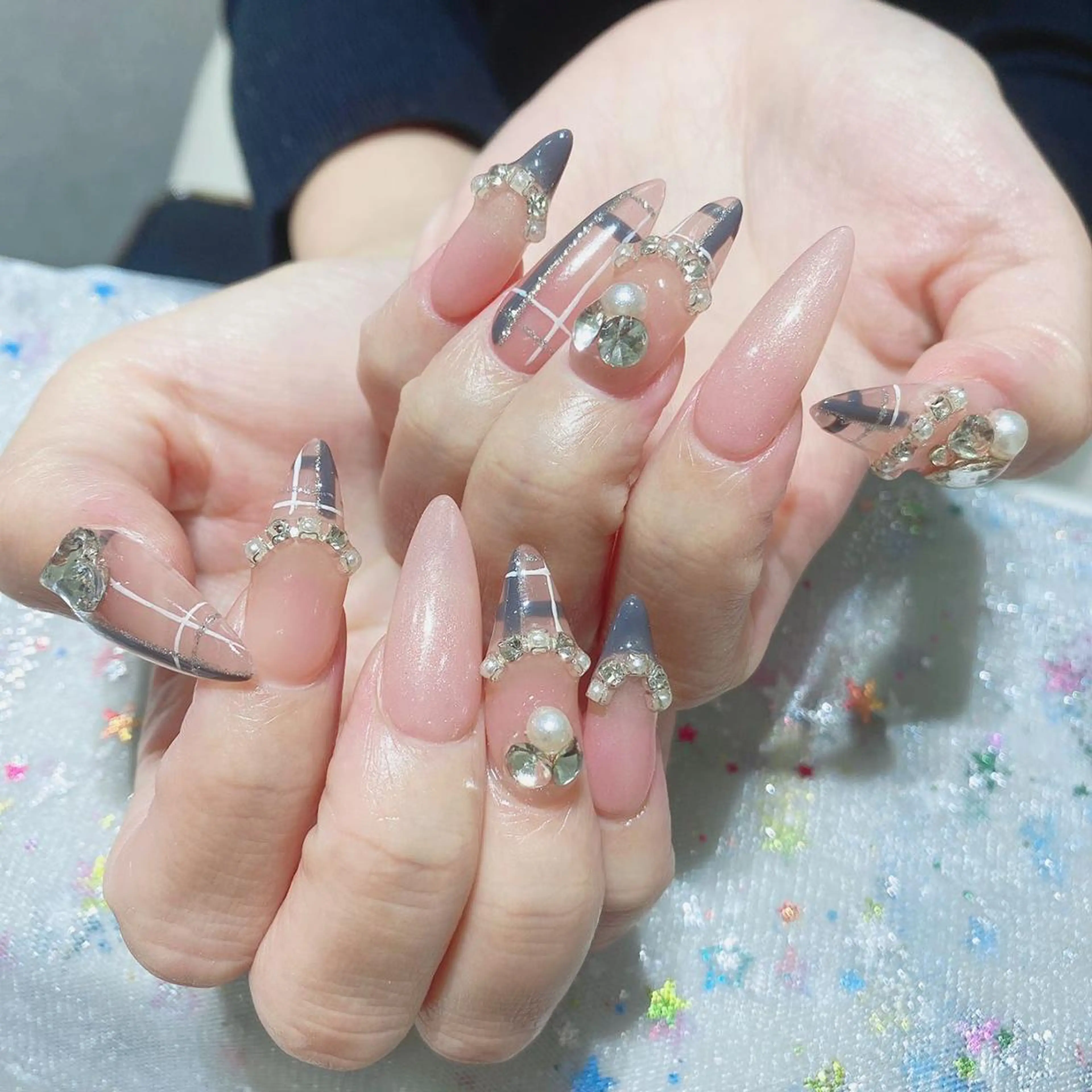 ネイル アートネイル 長さ出し ネイルチップ Queen's ゆなのネイルデザイン