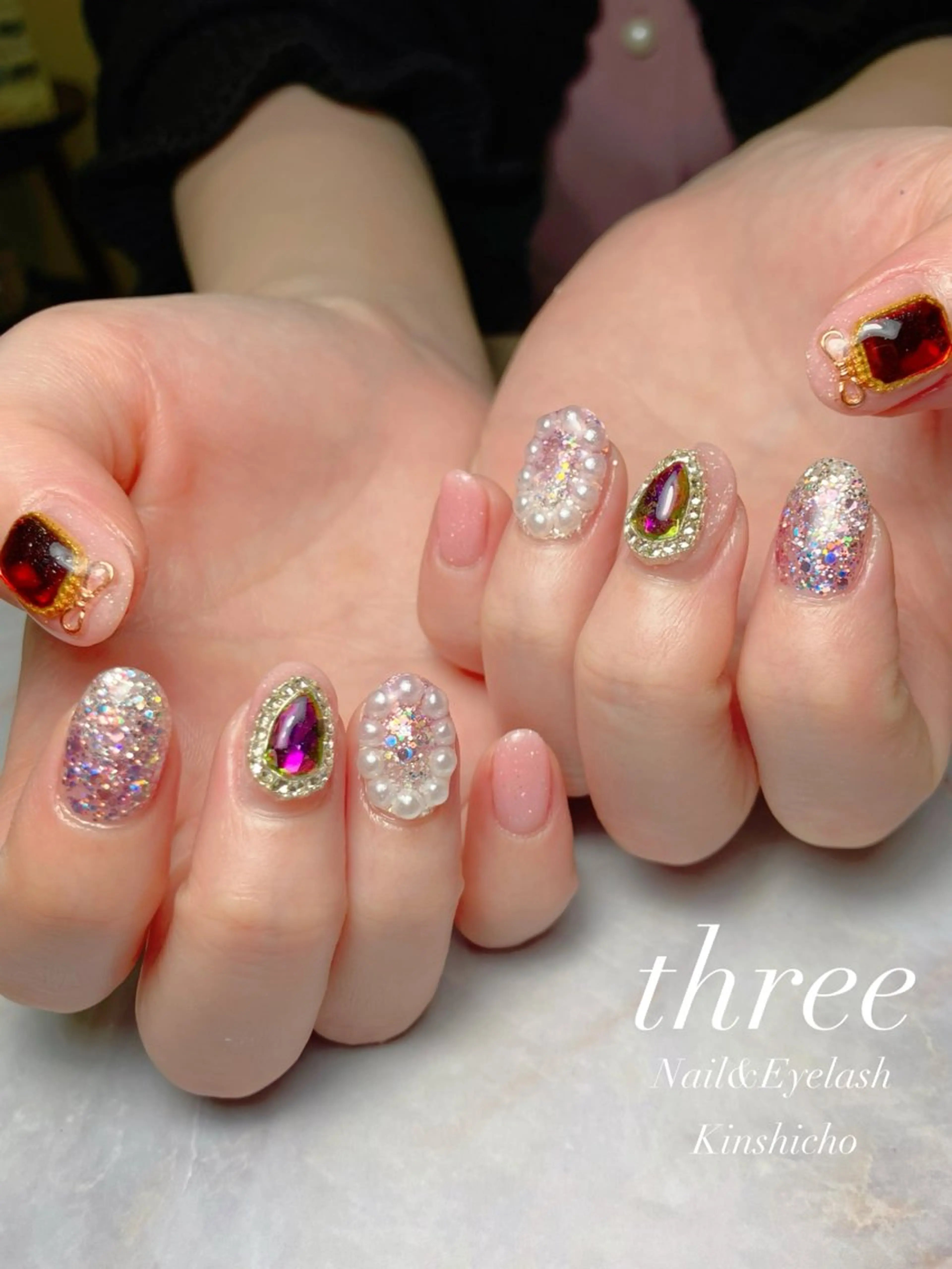 ネイル ジェルネイル 韓国ネイル ラメ(グリッター) ハンドネイル three Nail&Eyeのネイルデザイン