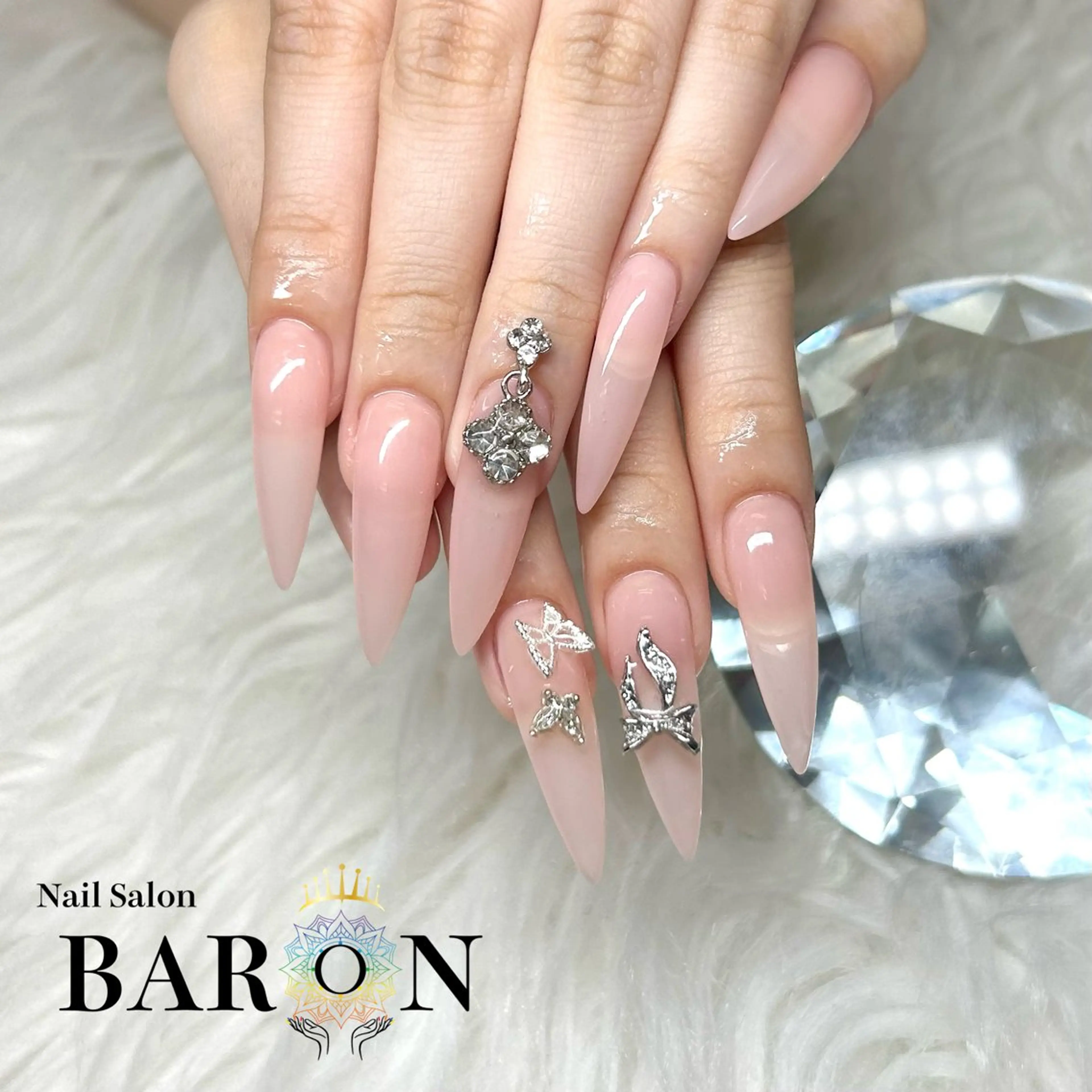 ネイル ピンク ♛︎BARON♛︎ SUMIRE.のネイルデザイン