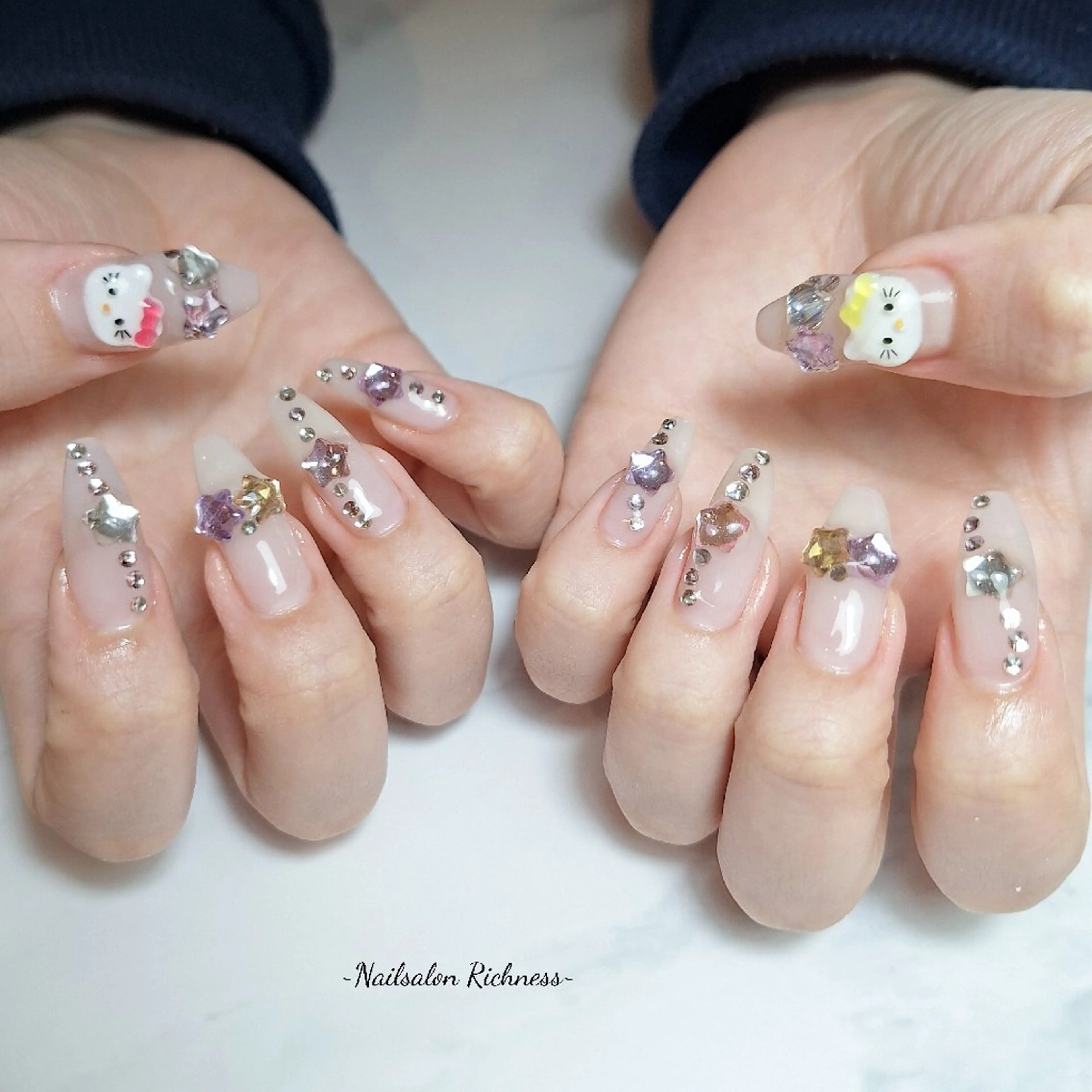 ネイル 持ち込み ハンドネイル I. Yukariのネイルデザイン