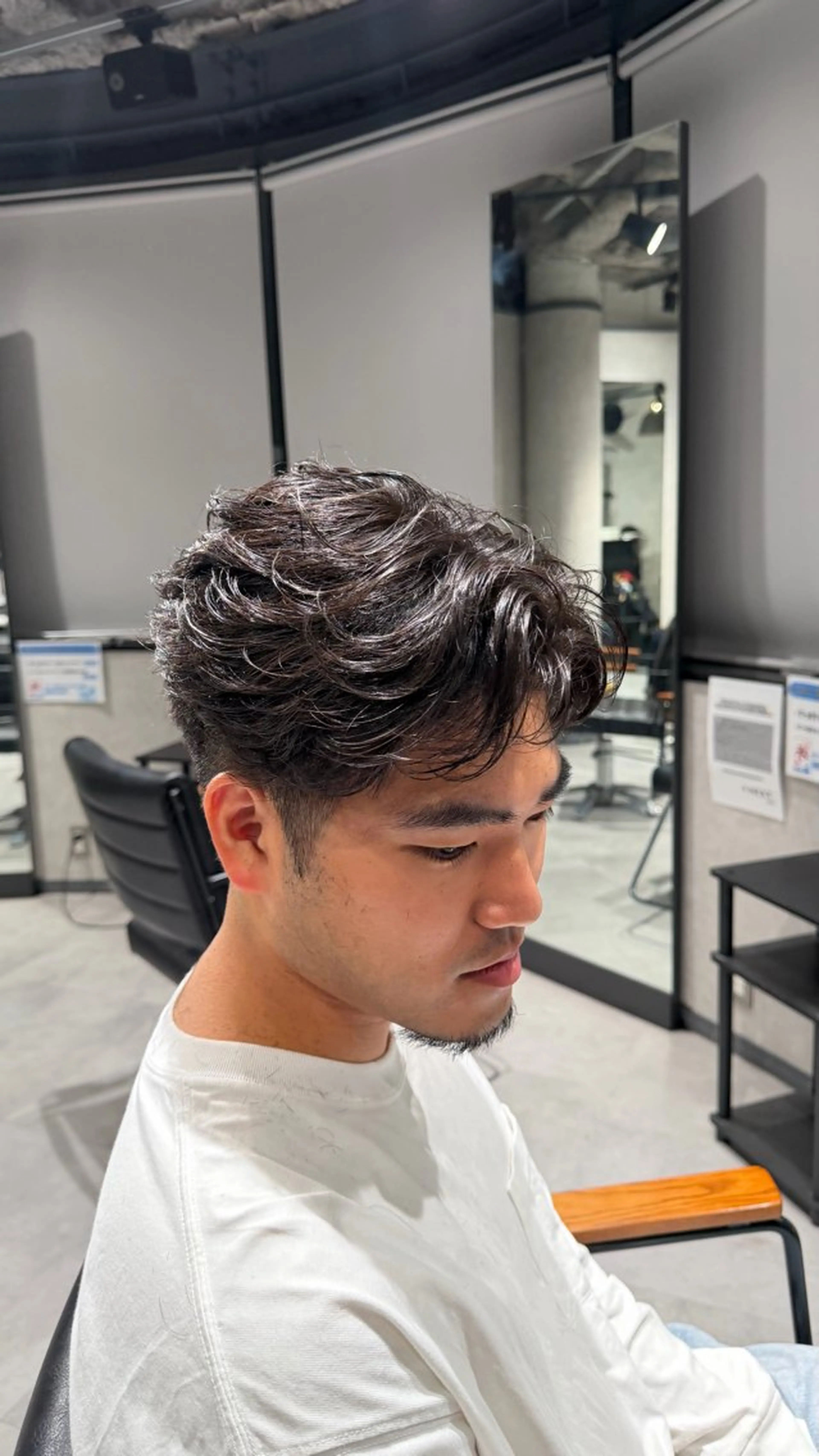ショート パーマ メンズ 望月 澪央のヘアスタイル