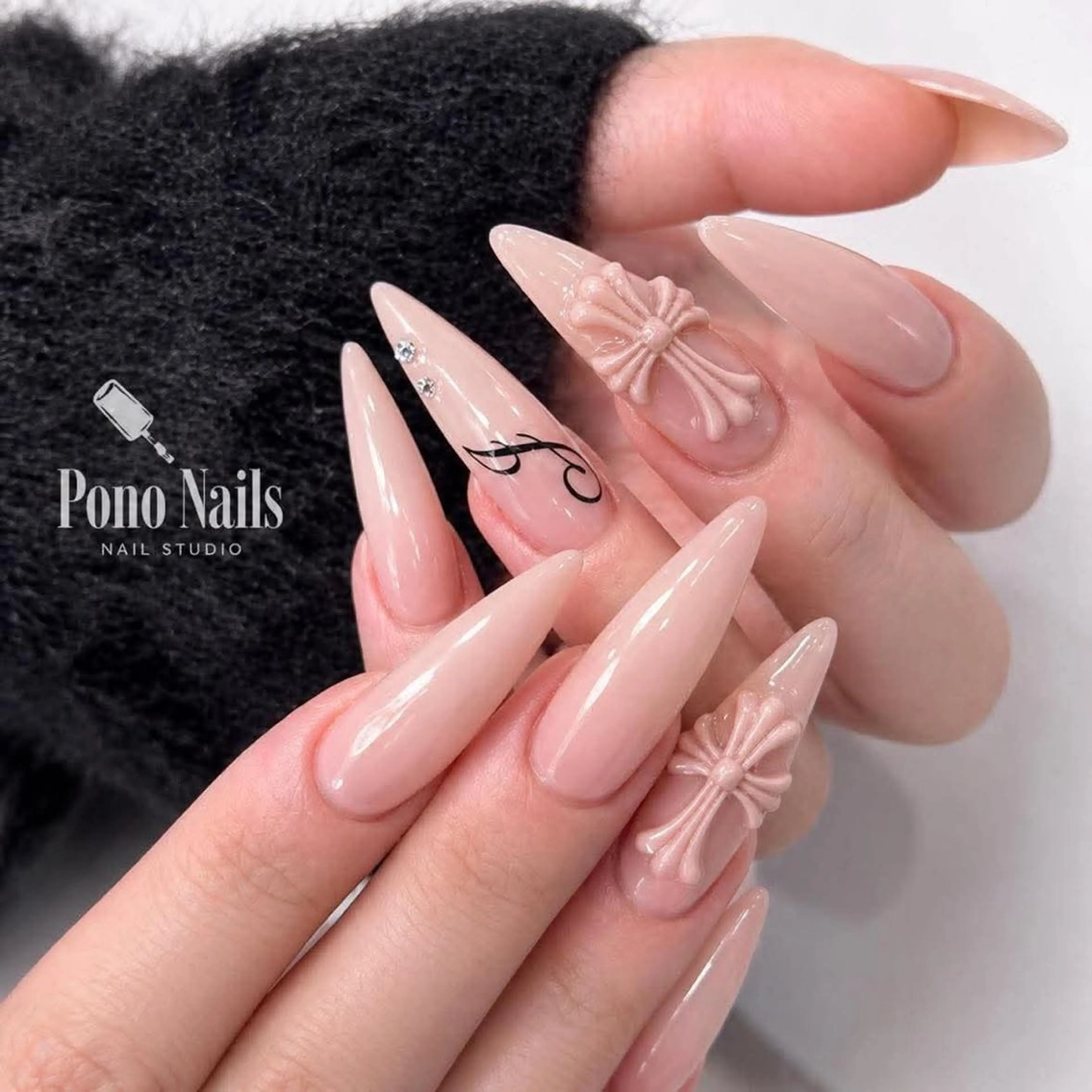 ネイル ハンドネイル Hana Nailsのネイルデザイン