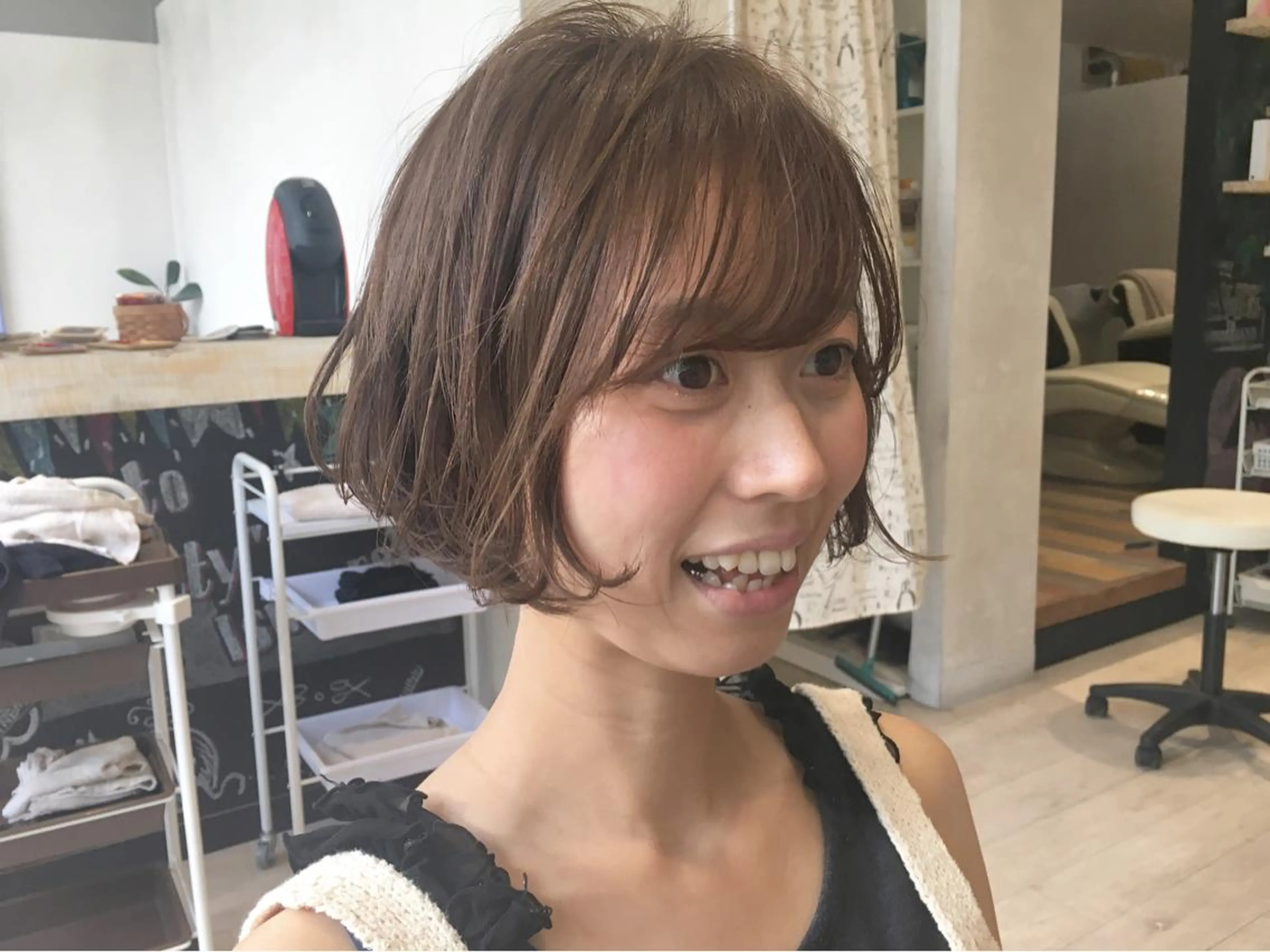 ショート カラー nakahara madokaのヘアスタイル