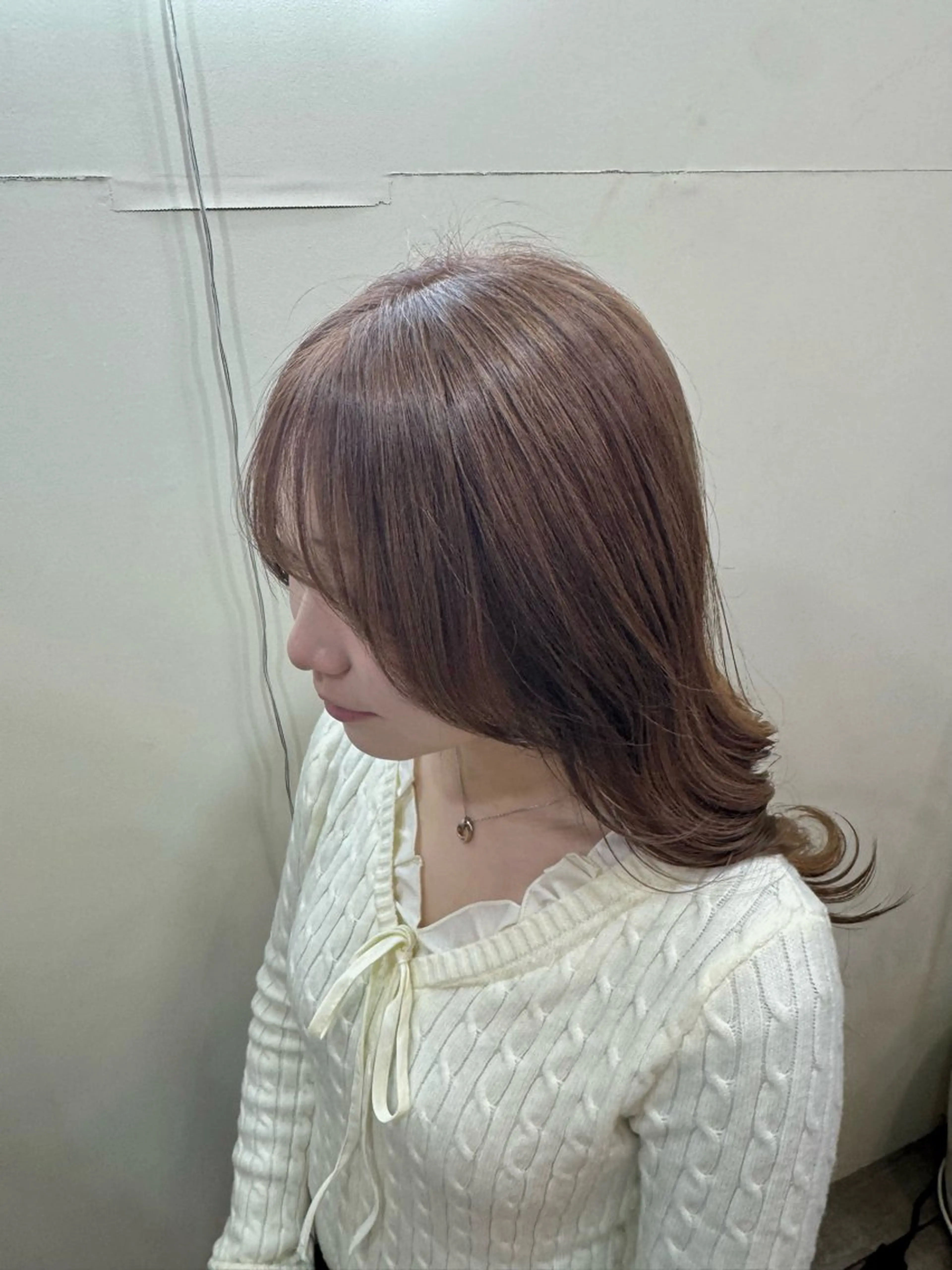 セミロング カラー ヘアカラー 若尾 貴斗のヘアスタイル