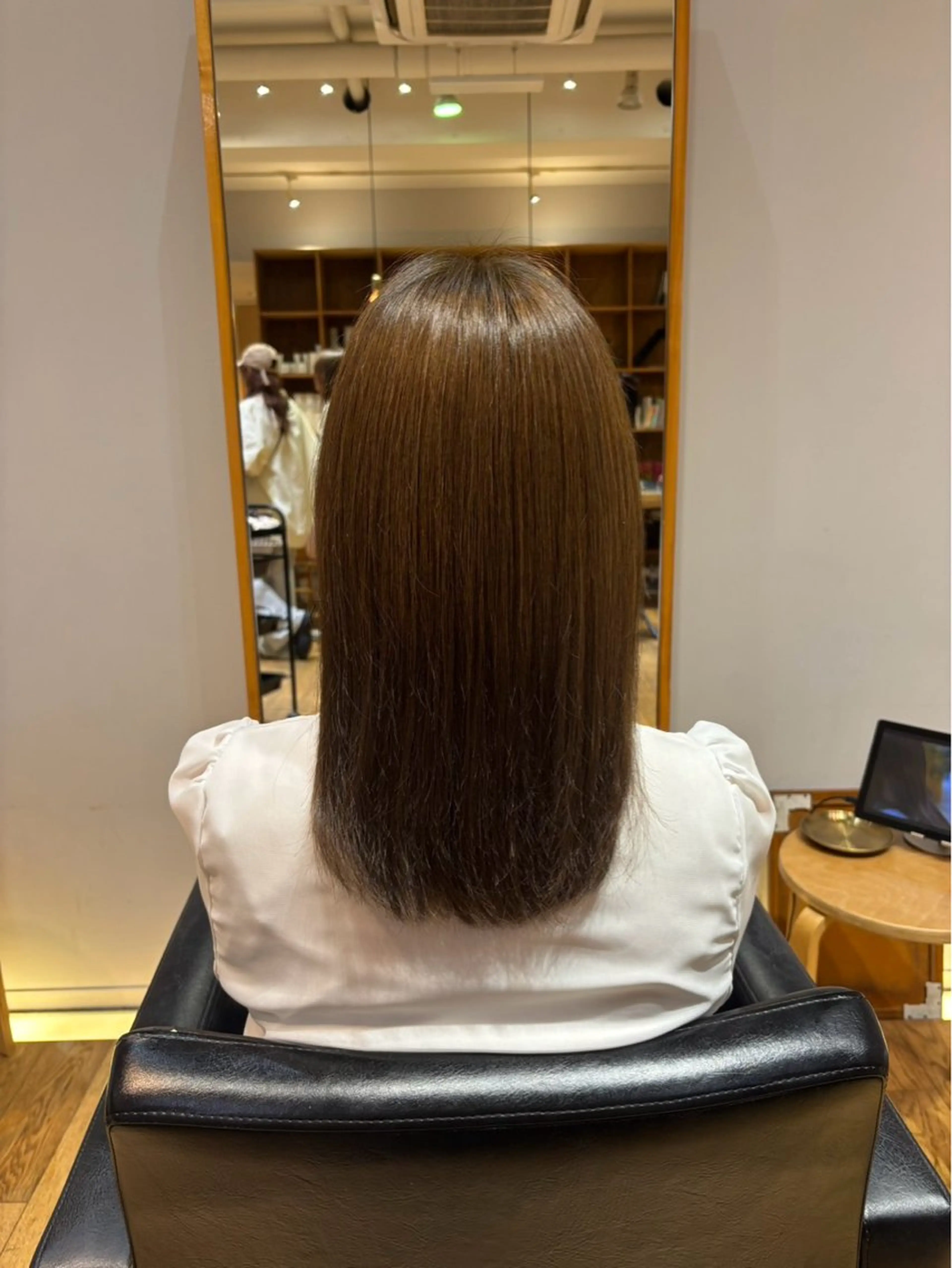 ミディアム カラー ヘアカラー 高橋 優のヘアスタイル