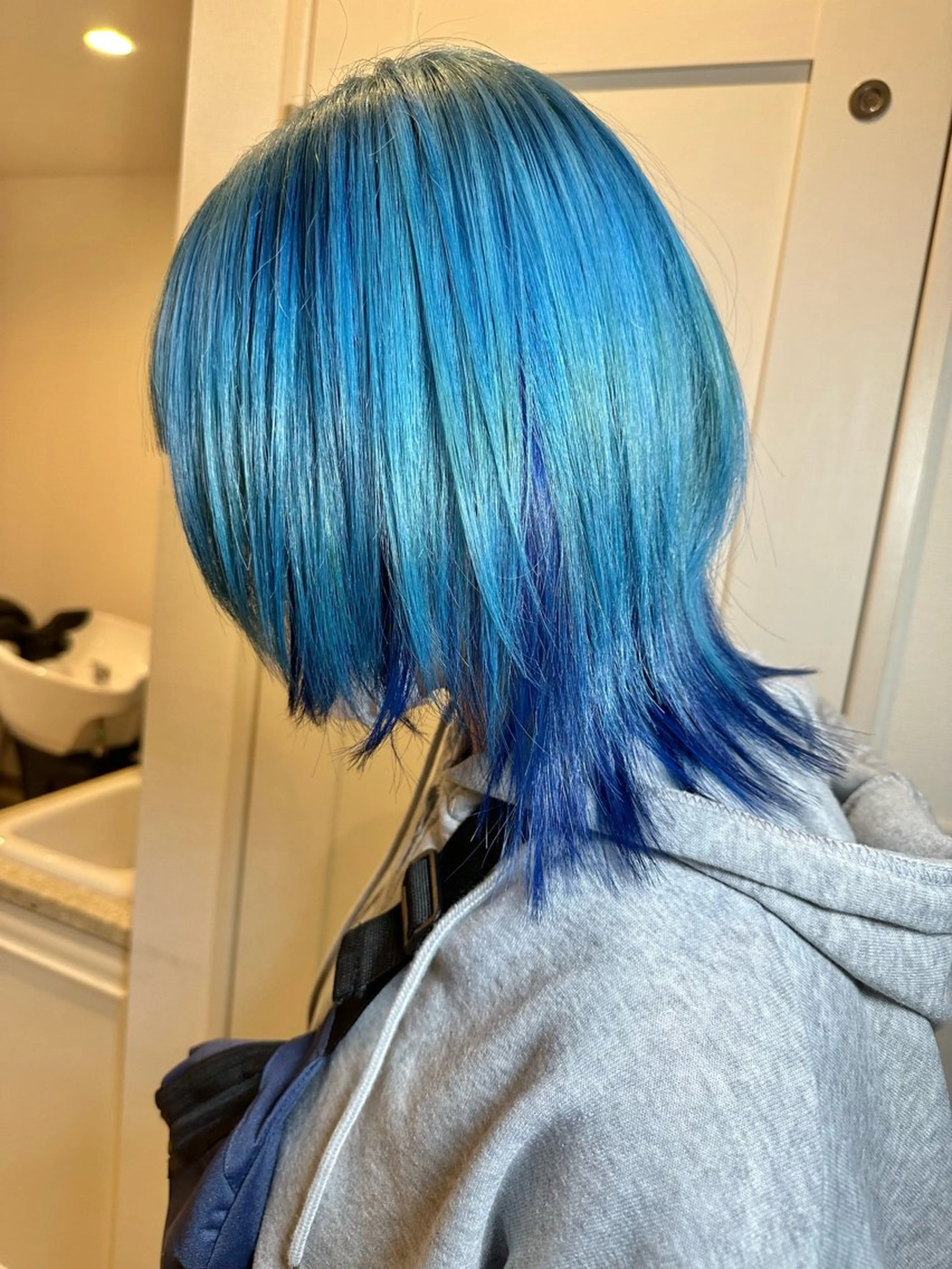 ミディアム カット ヘアカラー トリートメント 🍀ケアブリーチ カラー🍀坂井のヘアスタイル