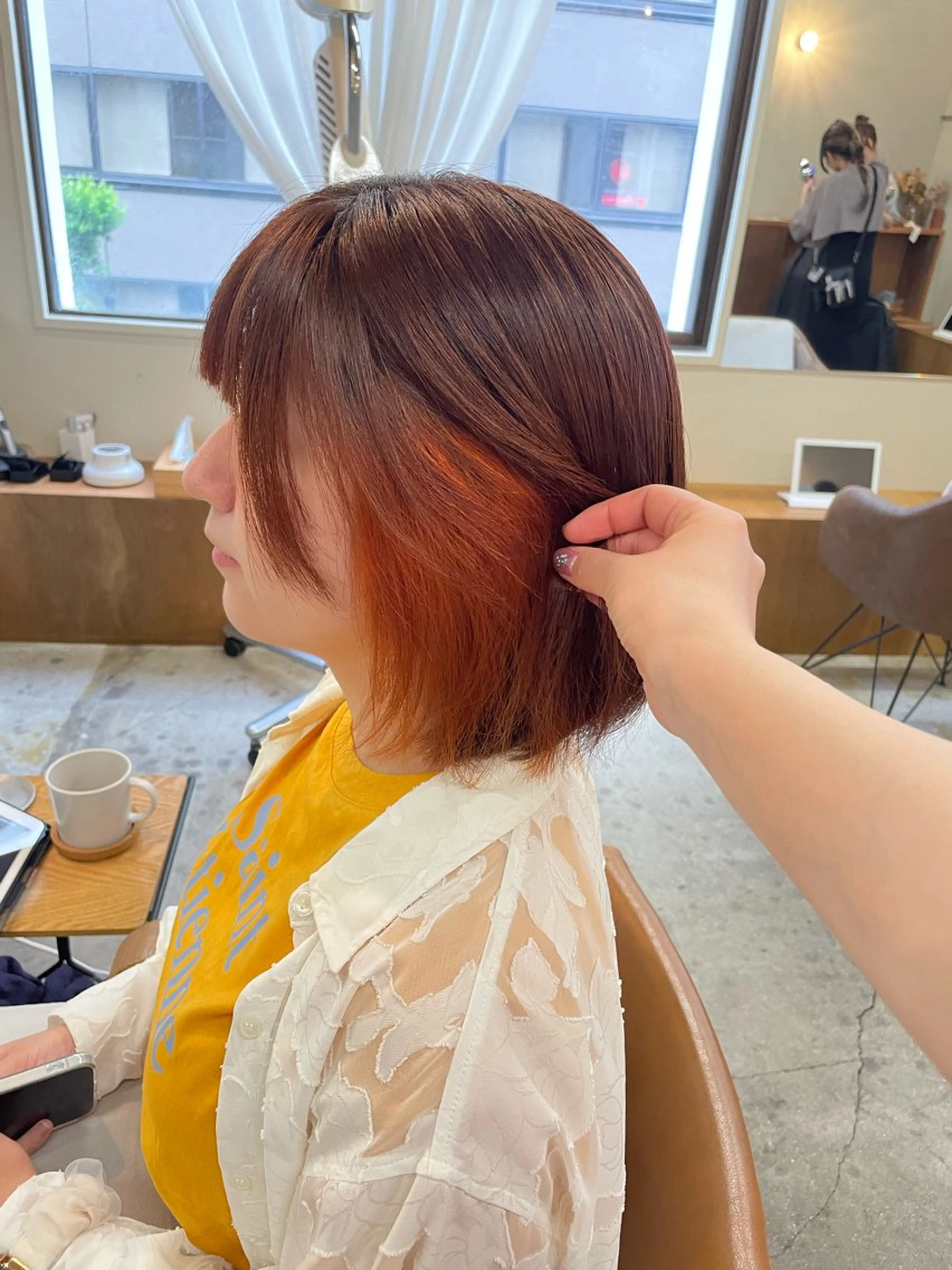 ミディアム カラー 山下 悠月のヘアスタイル