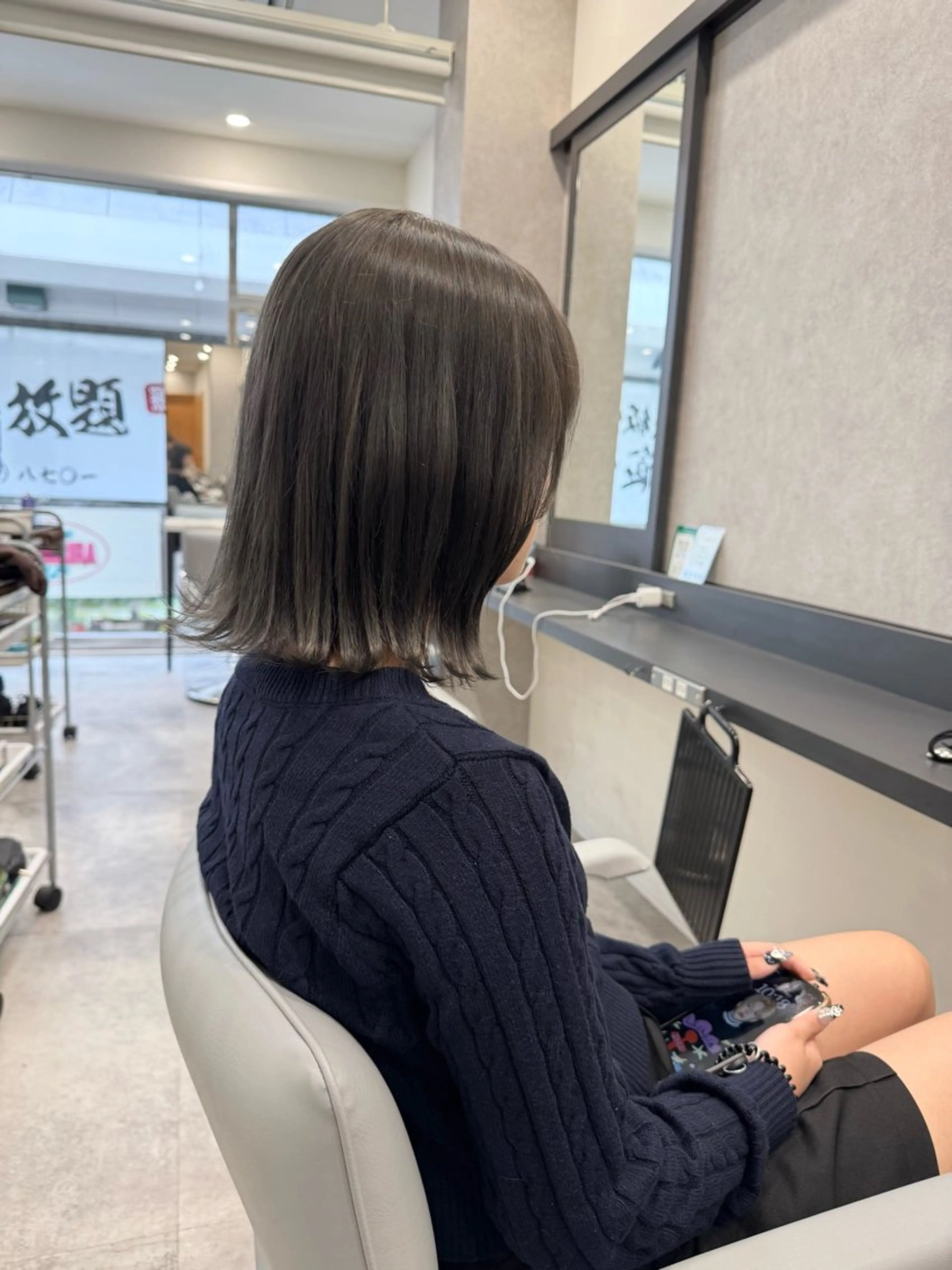 ショート カット ヘアカラー トリートメント RAISE by_WHITEのヘアスタイル
