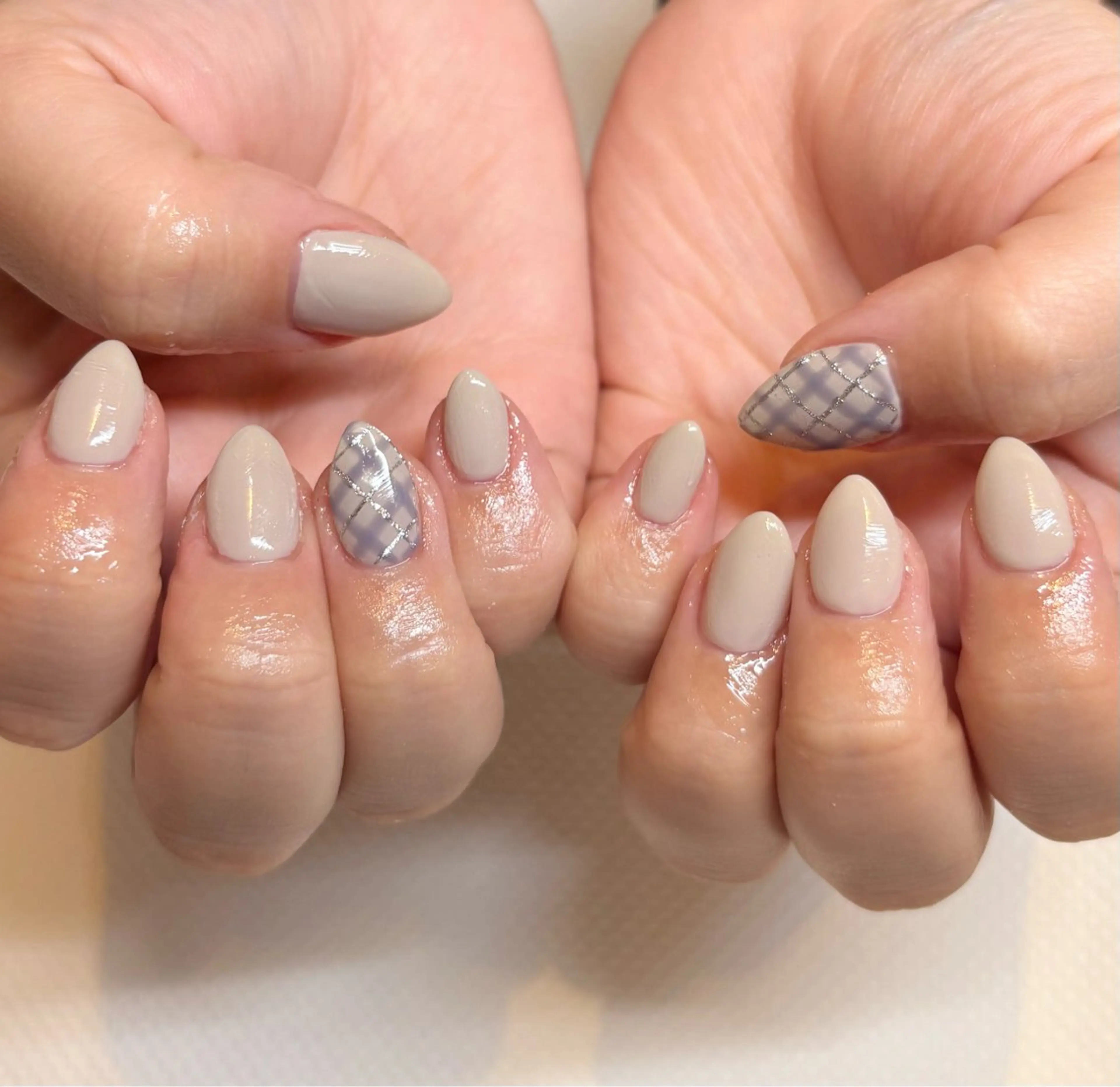 ネイル Bianca関内 USUI🐢のネイルデザイン