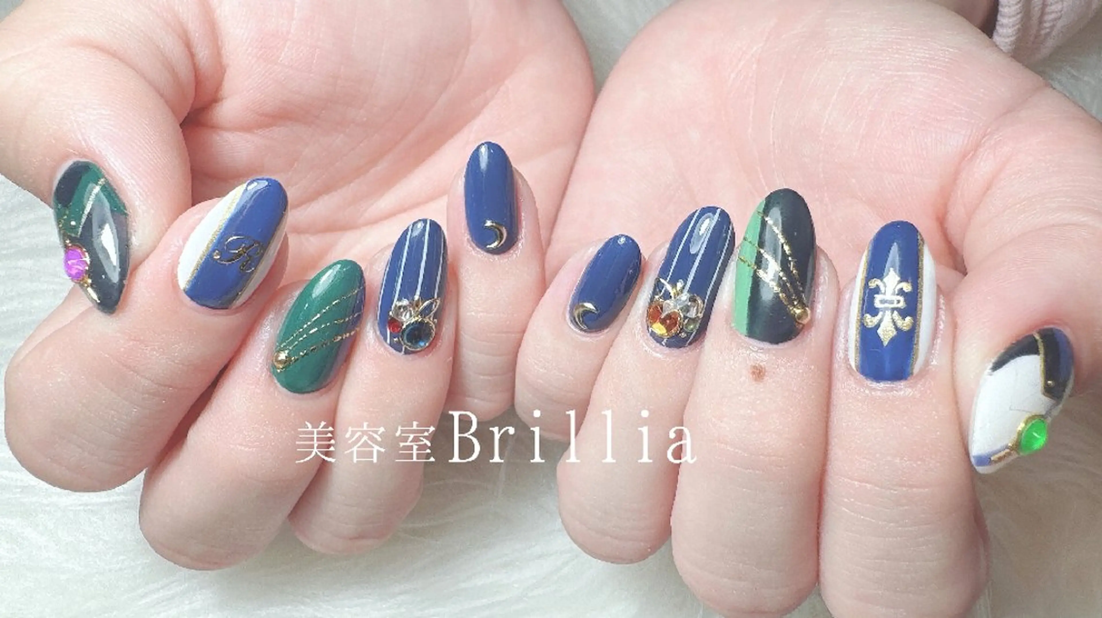 ネイル ハンドネイル 柴田 彩のネイルデザイン