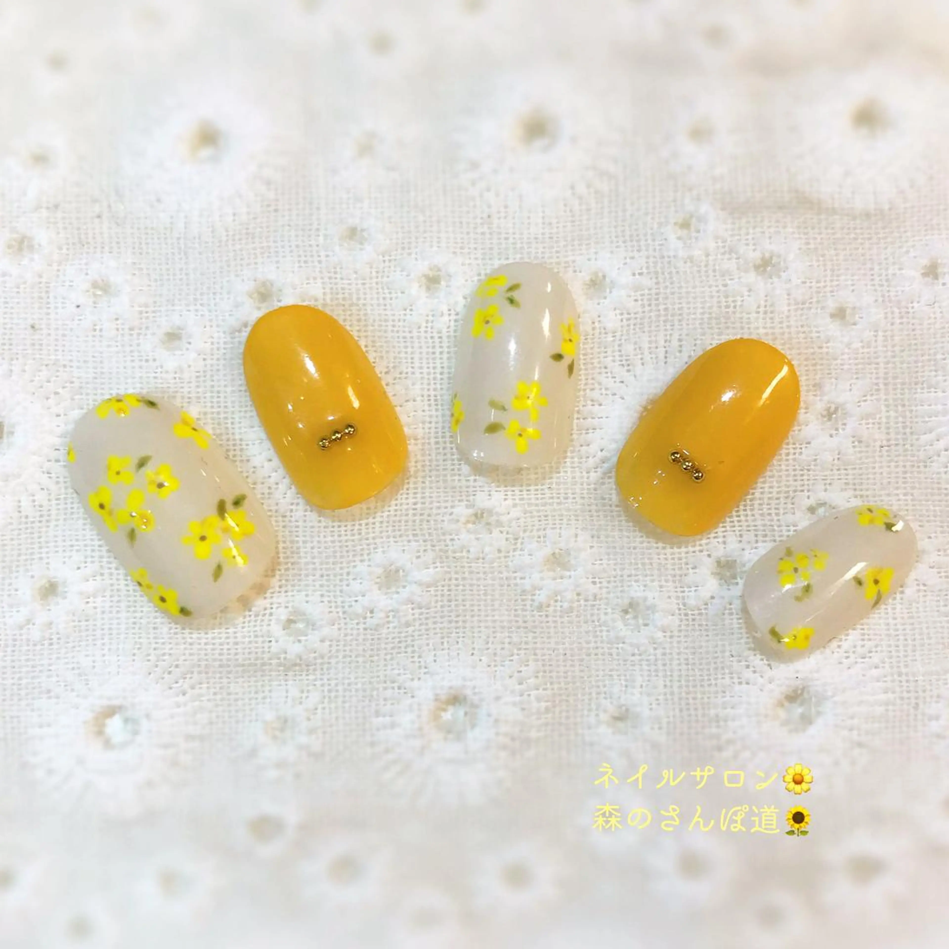 ネイル ショートネイル 森のさんぽ道のネイルデザイン