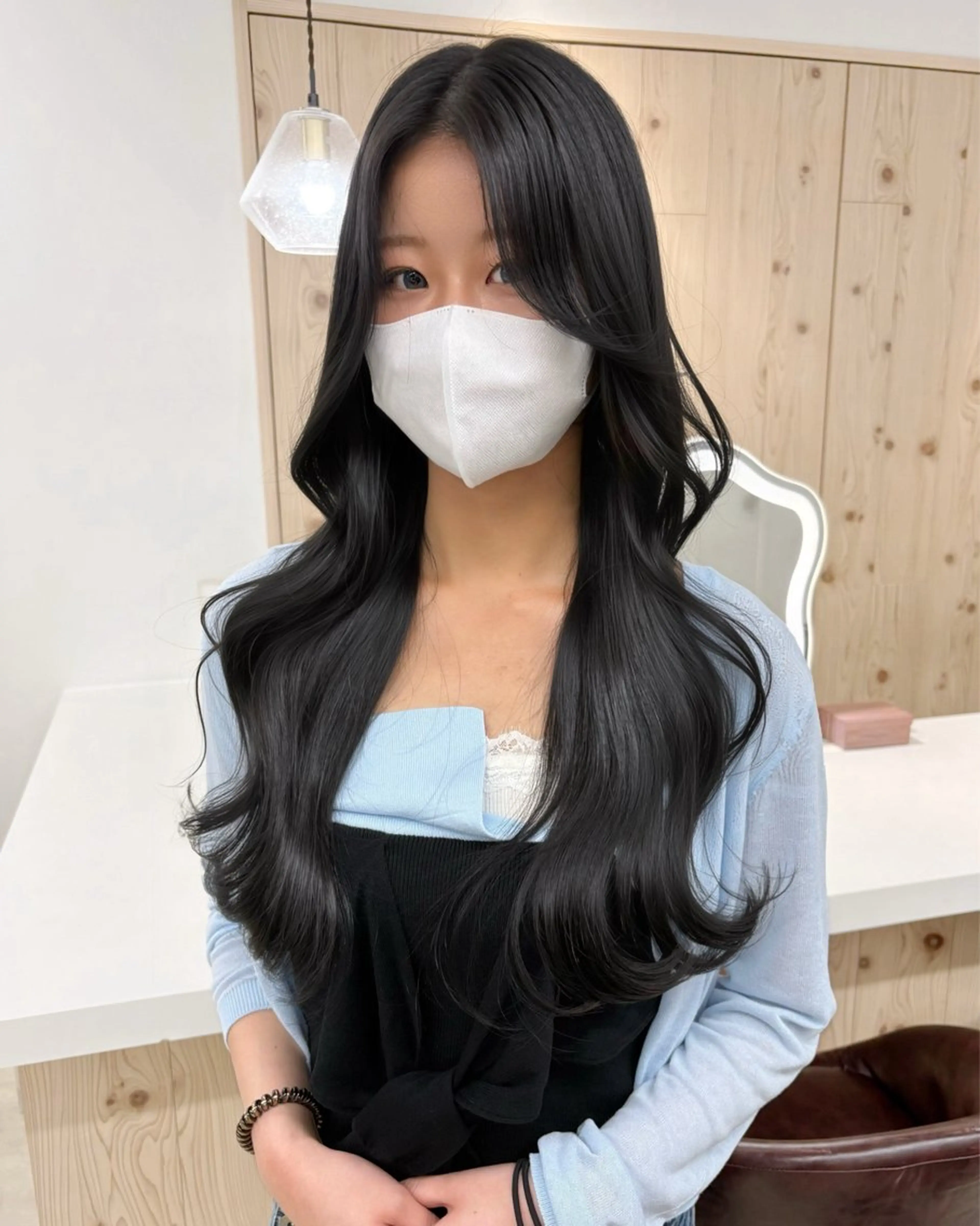 ミディアム カラー ヘアカラー 新宿/韓国ヘア/ 髪質改善ストレートのヘアスタイル