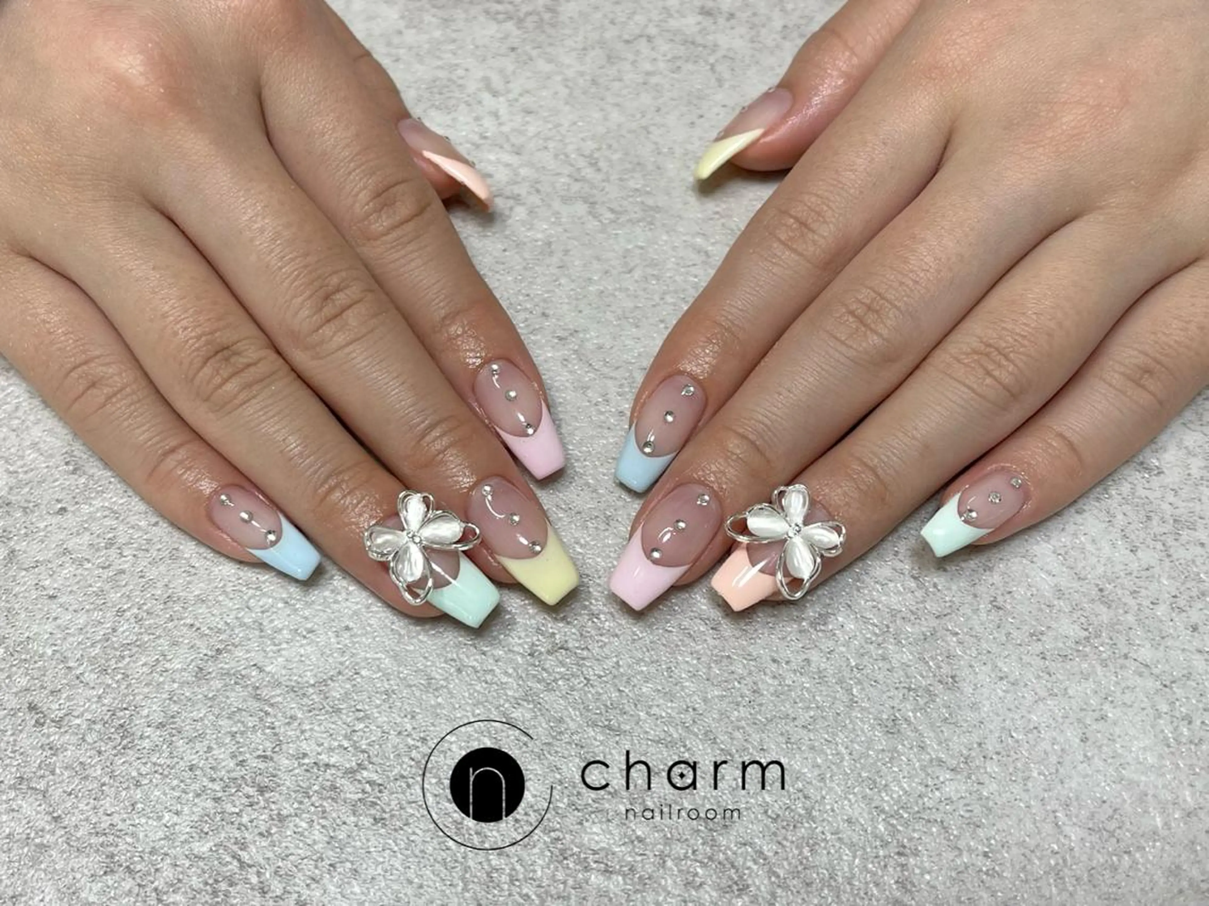 ネイル ハンドネイル nailroom  charm所属・ネイルルーム チャームのネイルデザイン