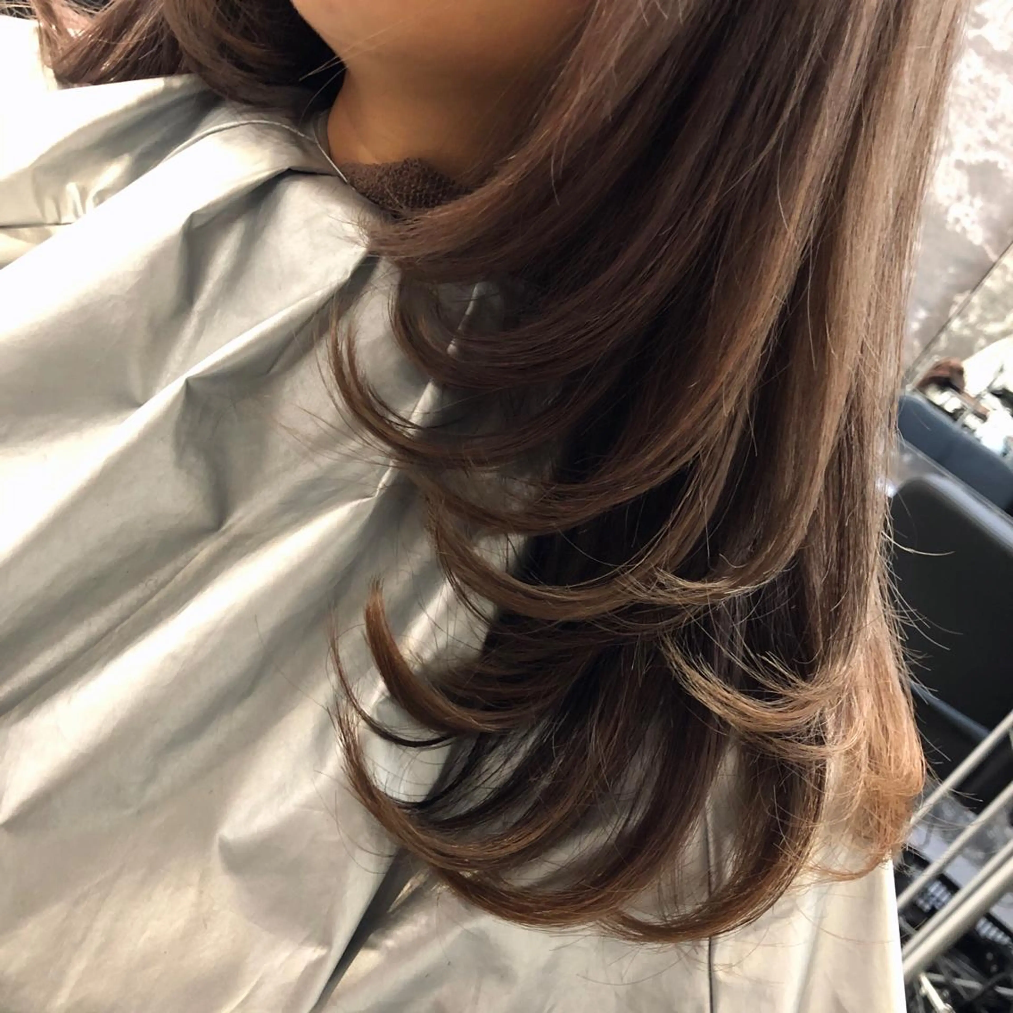 セミロング カラー ヘアアレンジ ショートボブ シールエクステ バレイヤージュ ブリーチ デザインカラー アンドウ ユウ/ レイヤーカット/韓国のヘアスタイル