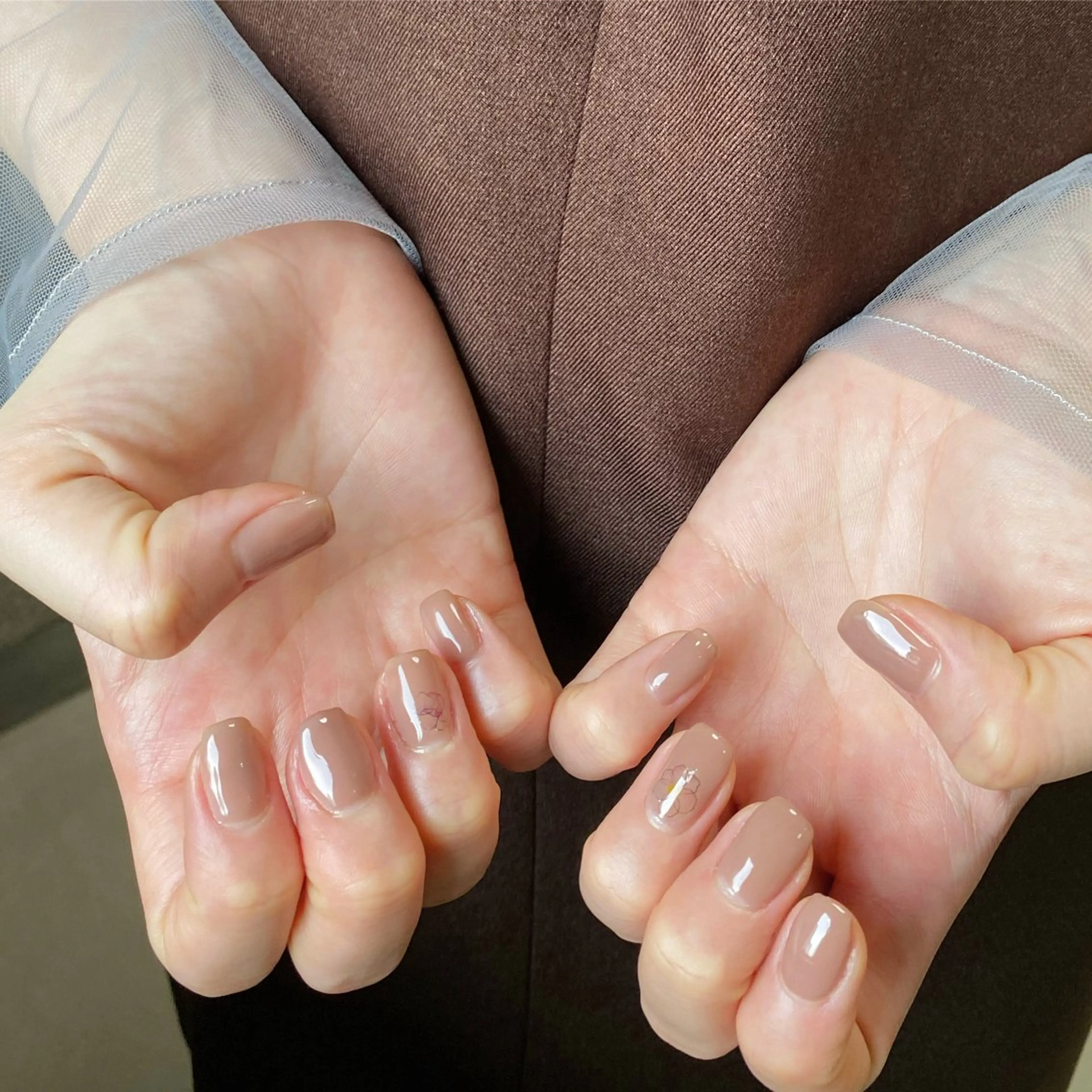 ネイル ワンカラーネイル ハンドネイル mieux YUKOのネイルデザイン