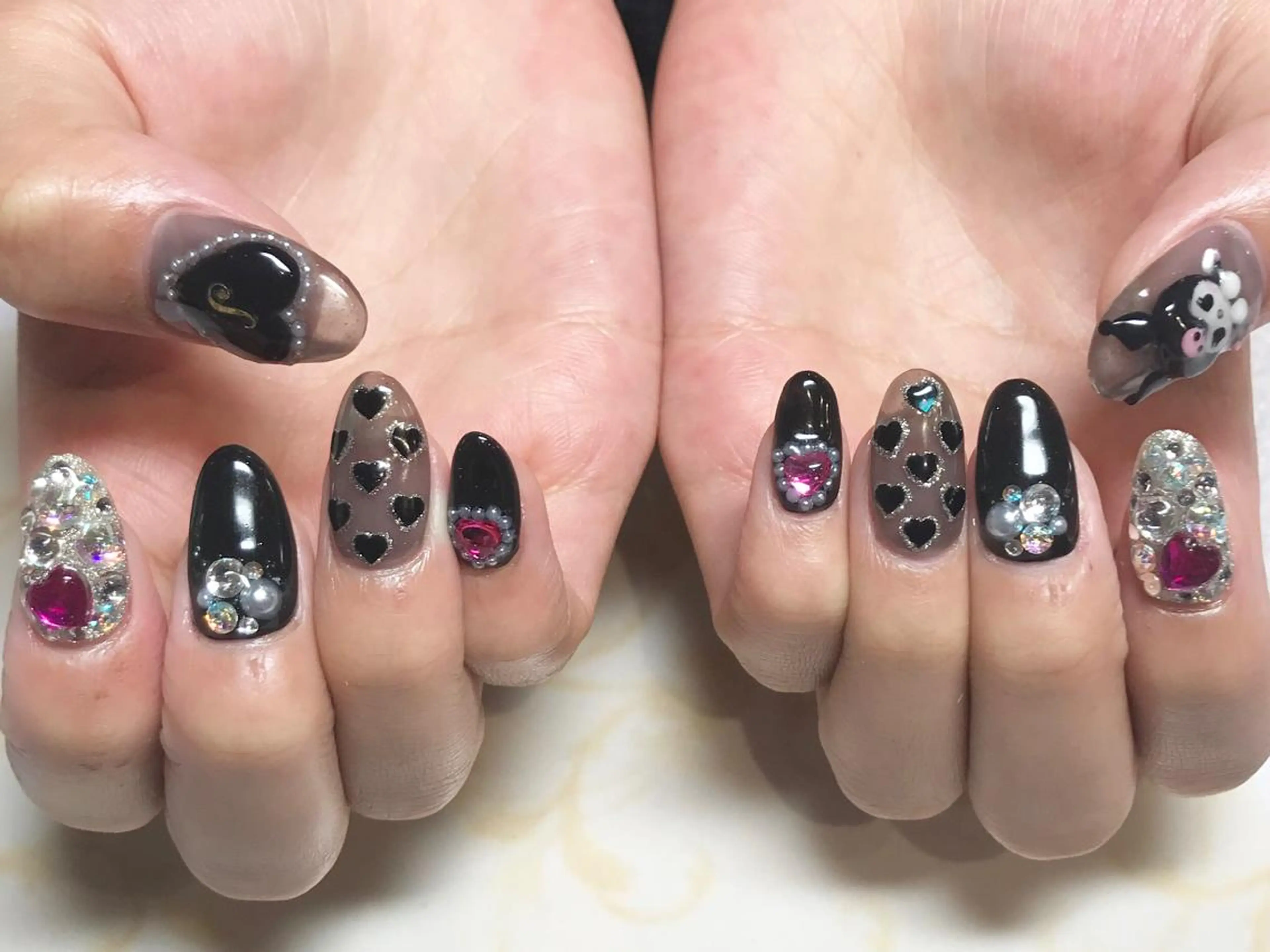 ネイル ハンドネイル 五十嵐 美智のネイルデザイン