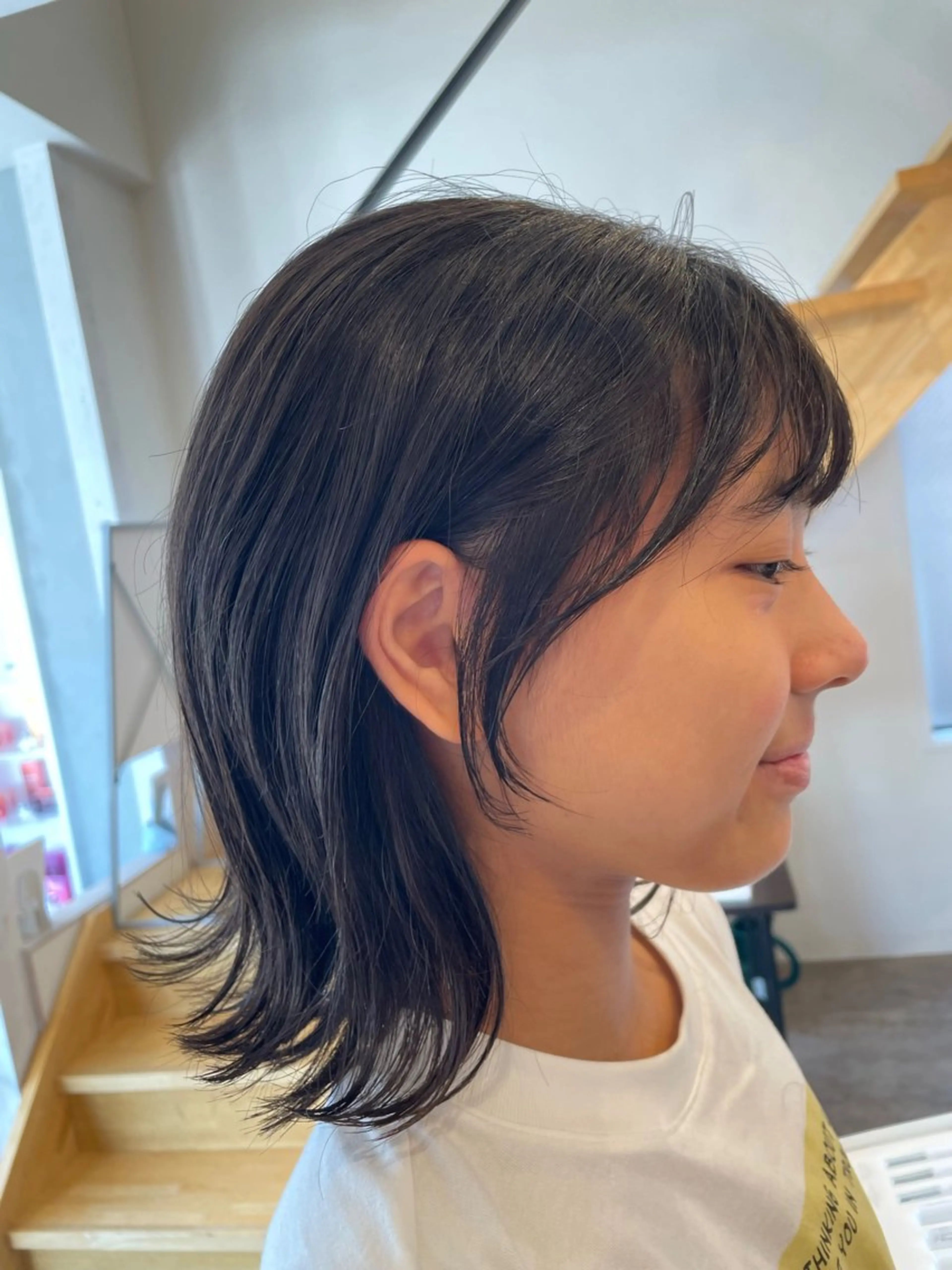 ミディアム 石川 舞のヘアスタイル