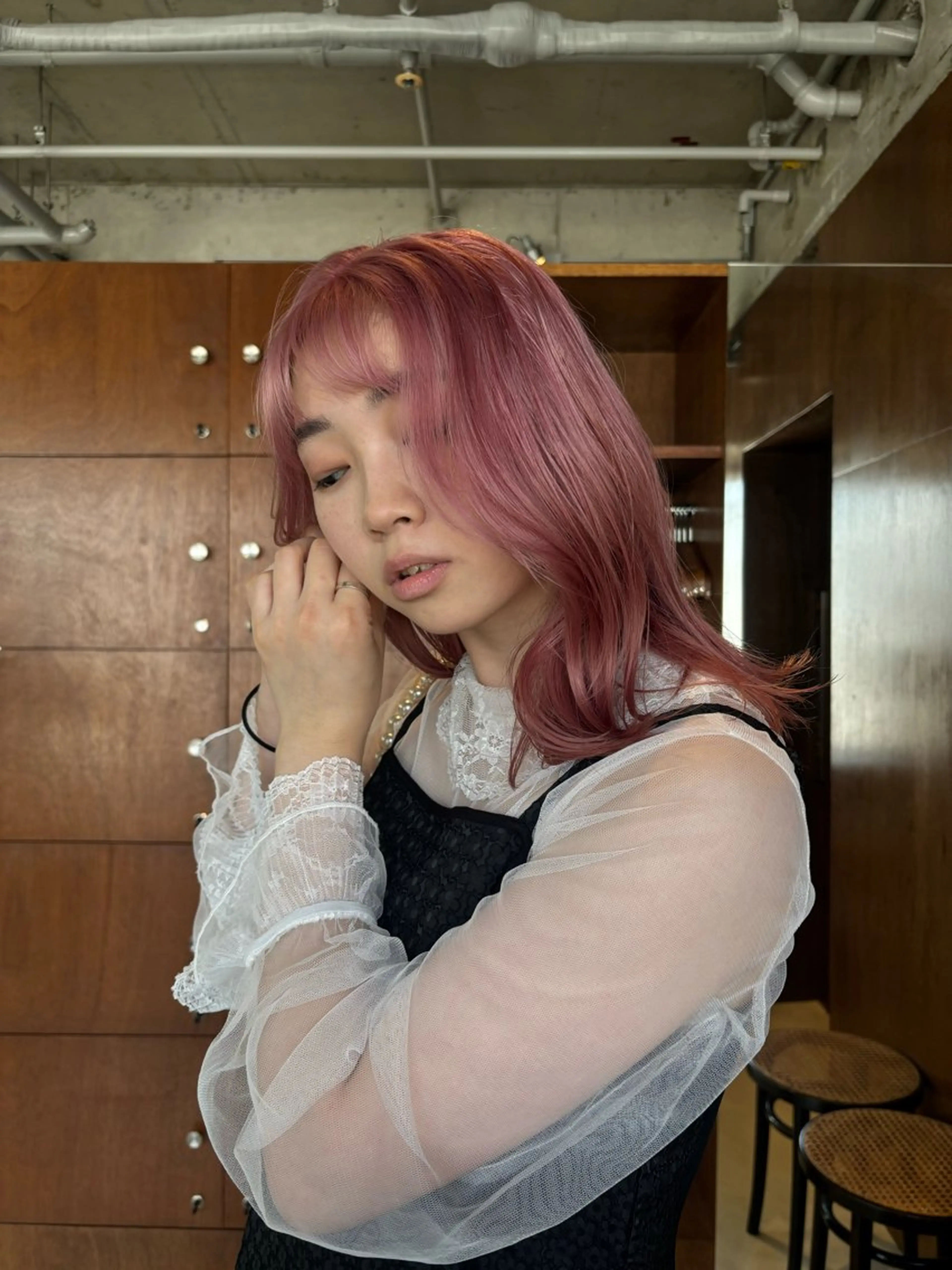 ショート カラー wewe: momoeのヘアスタイル