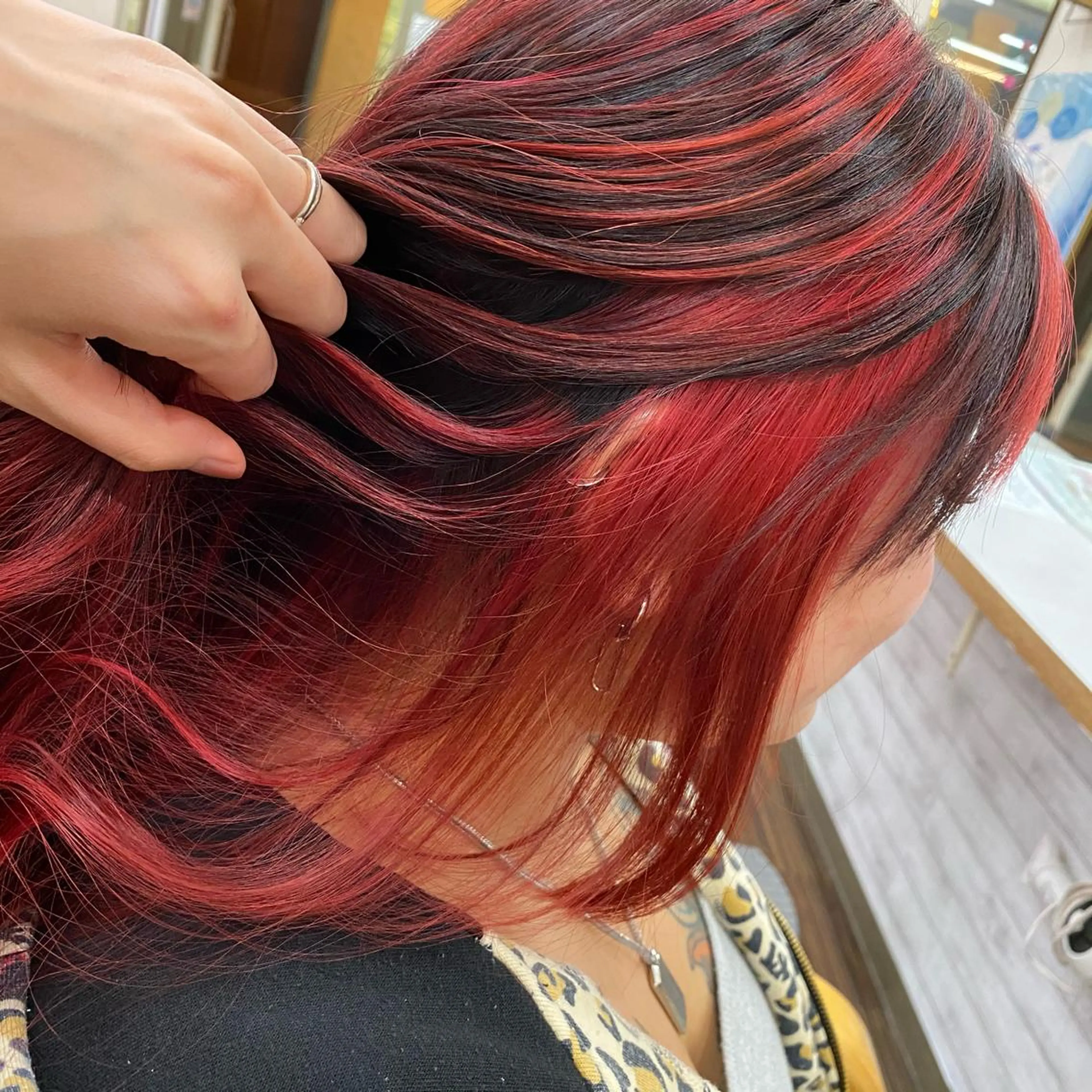 ロング ハイライト KR2S× 亜以加のヘアスタイル