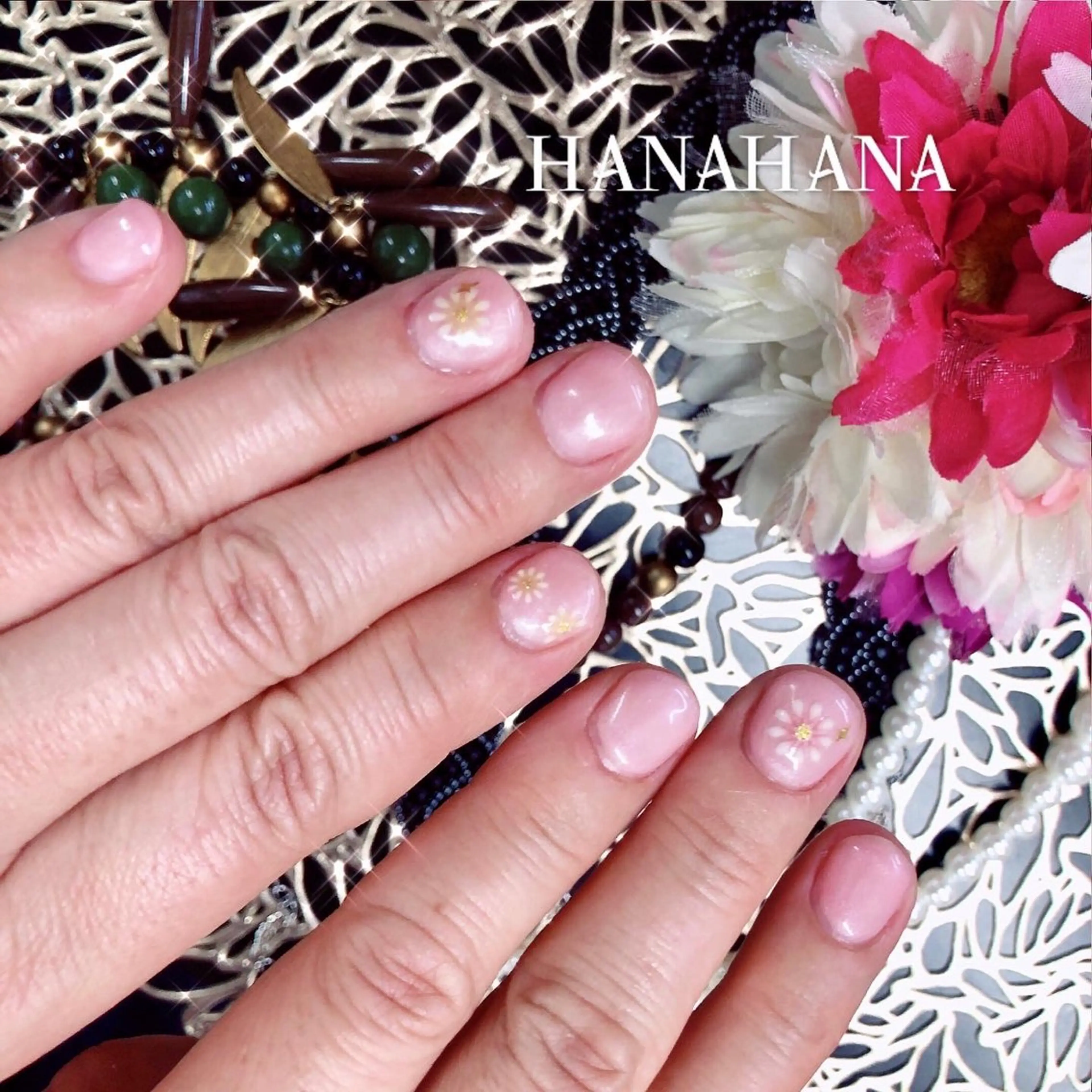 ネイル ジェルネイル HANAHANAのネイルデザイン