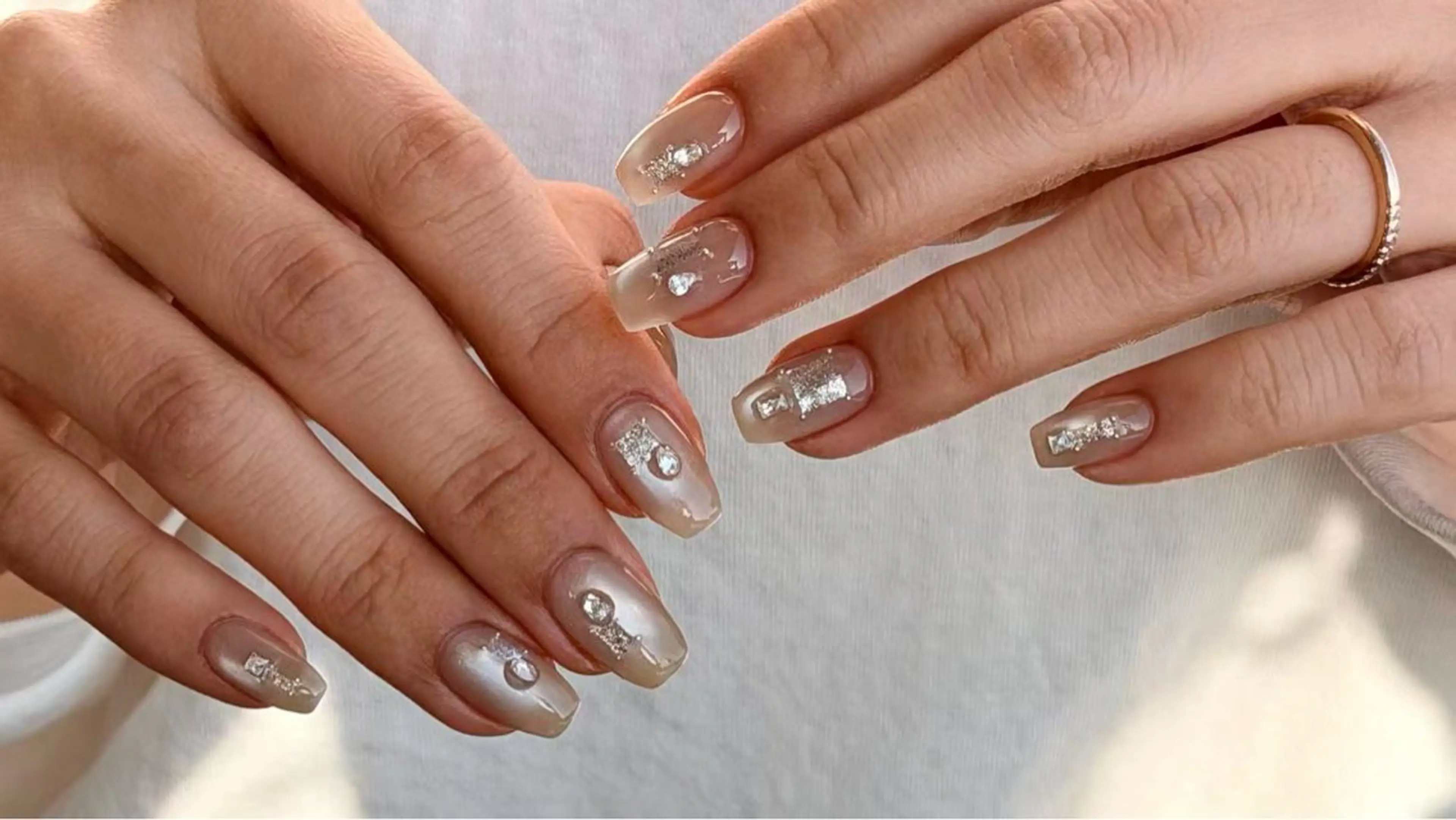 ネイル ストーンネイル ハンドネイル 33 nail salon 徳山里美のネイルデザイン