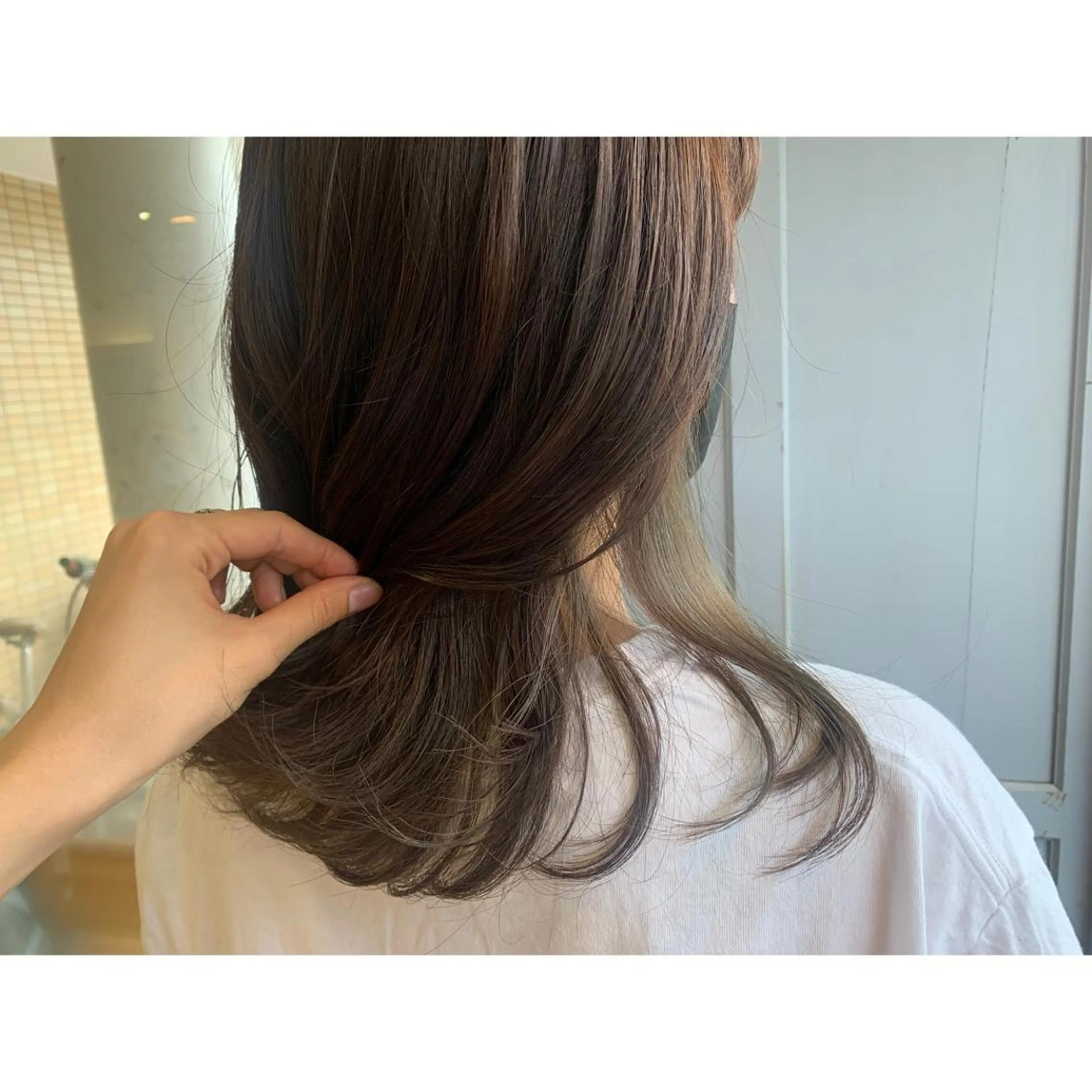 セミロング カラー ピンクカラー ヘアカラー トリートメント ツキダテ ユイのヘアスタイル