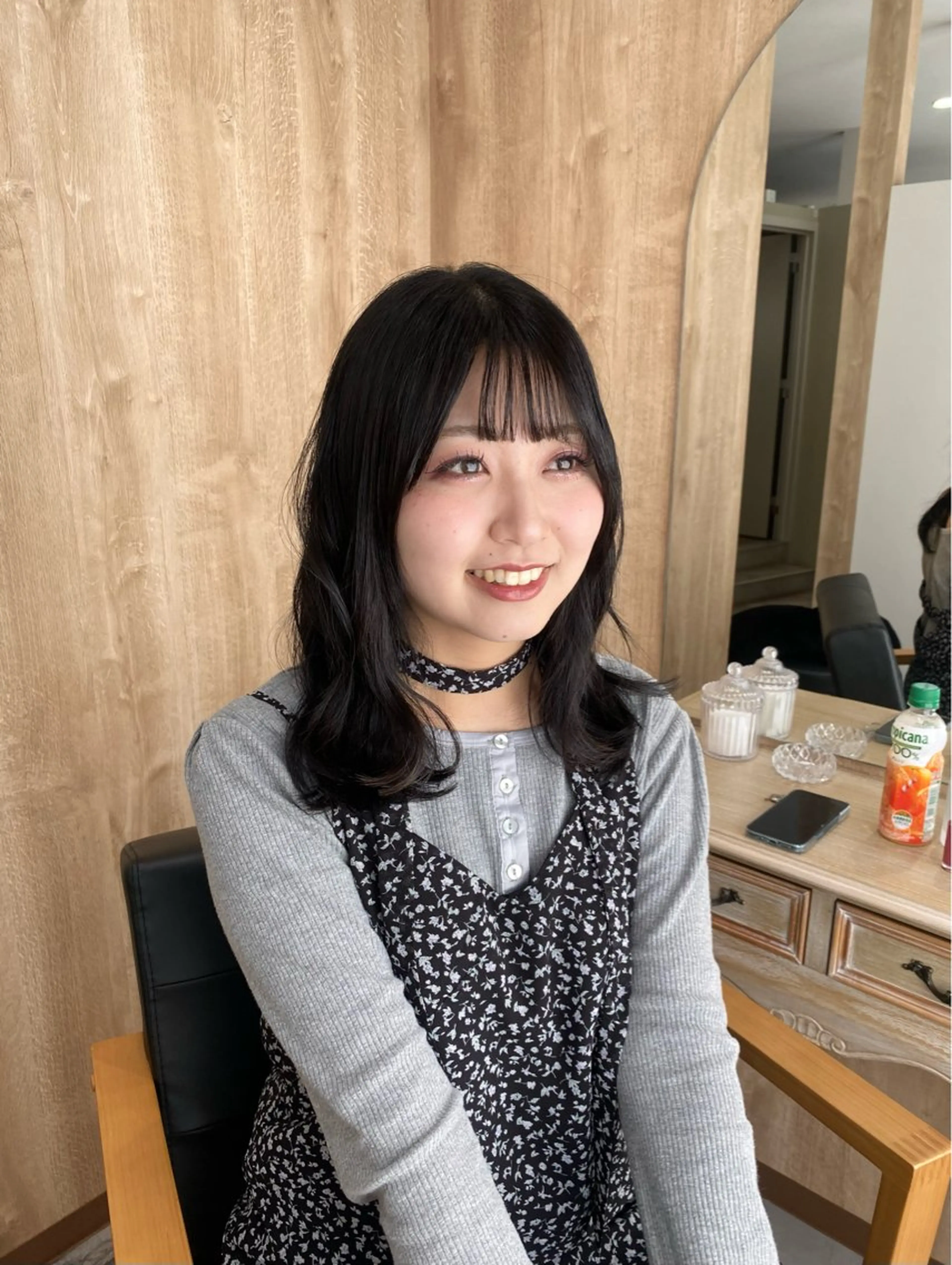 ミディアム カット 王道かわいい🤍ベー ジュカラー*里々花*のヘアスタイル