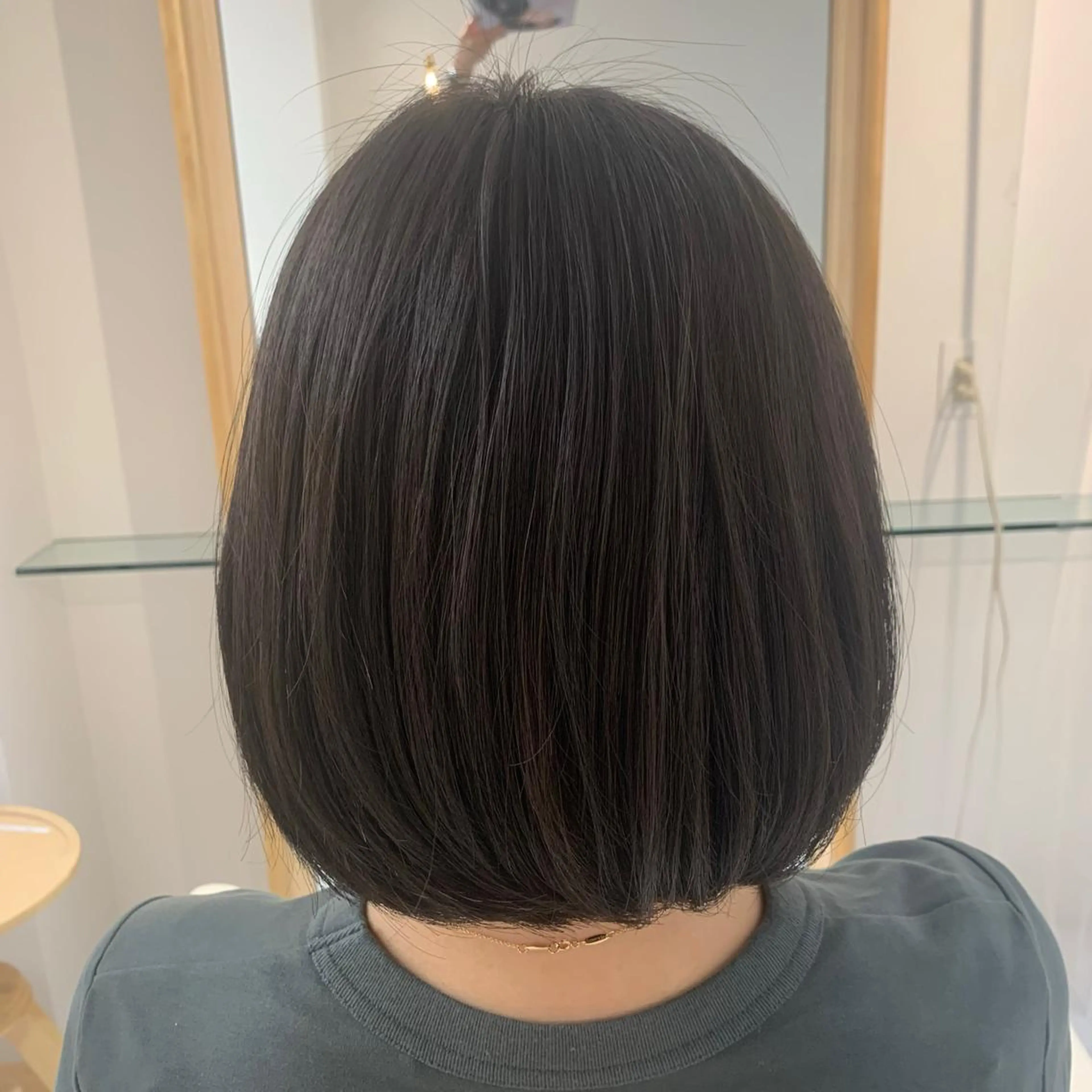 ショート カラー グレージュ 福田千尋/インナー カラー/縮毛矯正のヘアスタイル