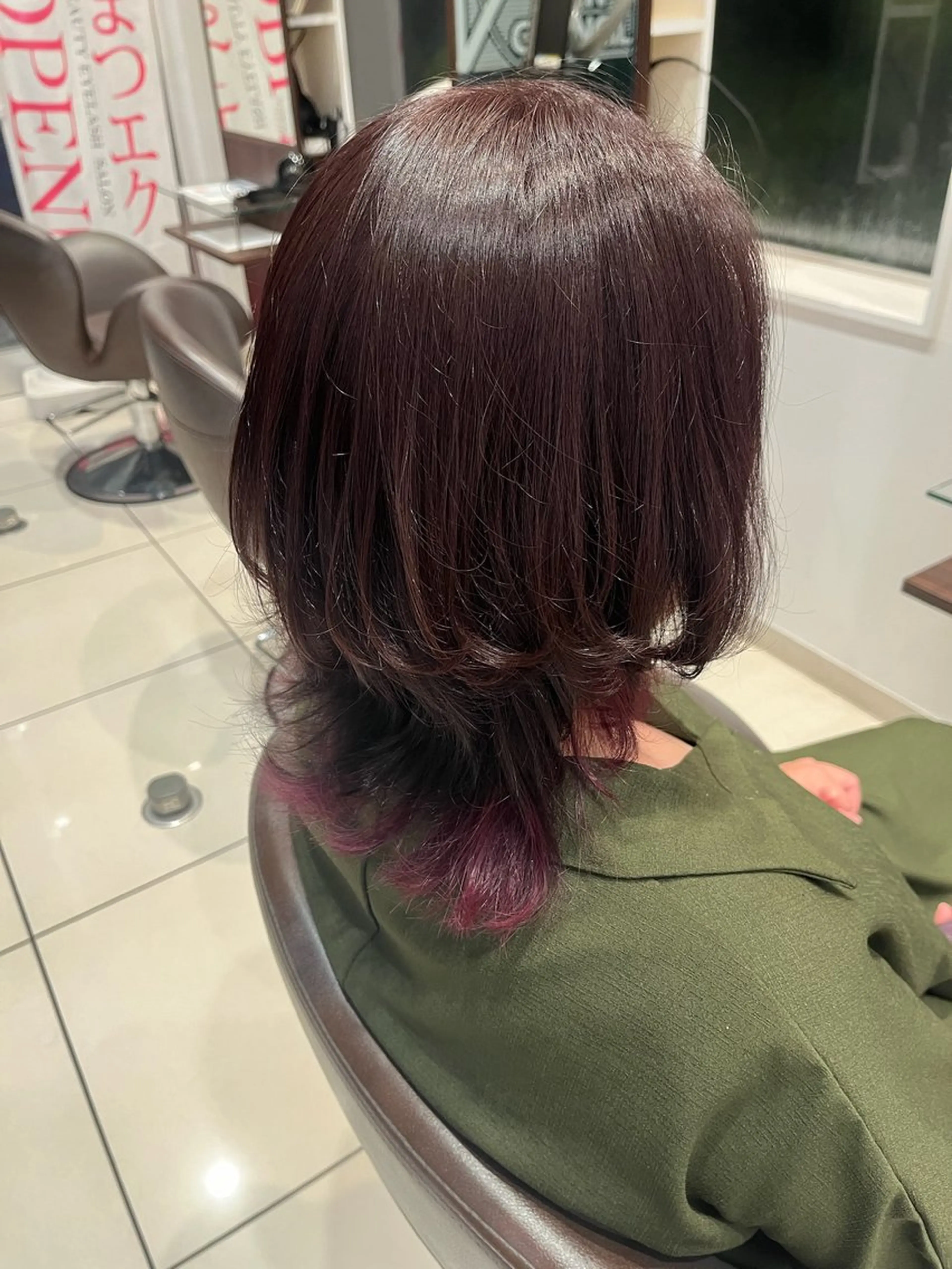 カラー ブリーチ VANCOUNCIL稲沢所属・福富 百花のヘアスタイル