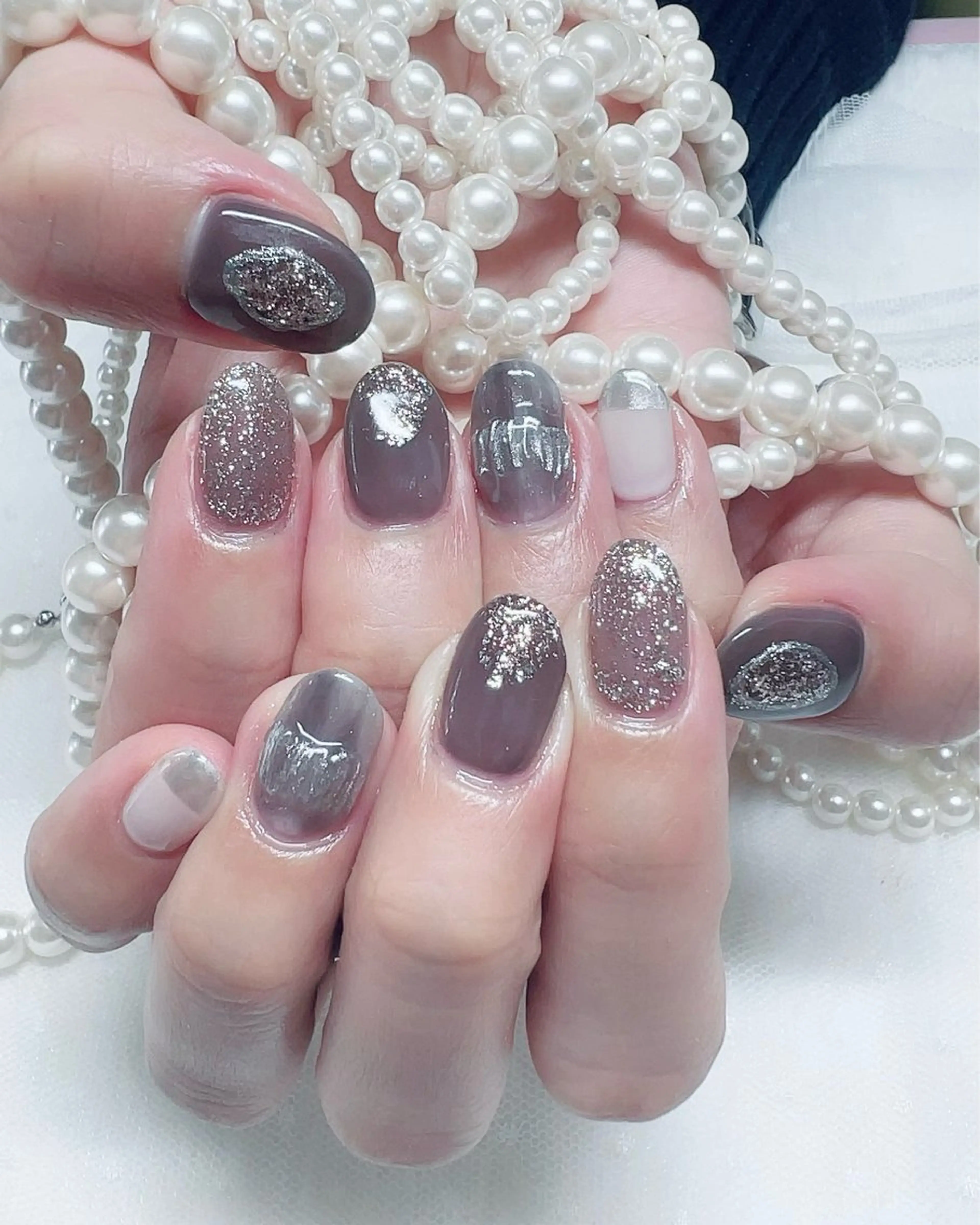 ネイル ジェルネイル キラキラネイル ニュアンスネイル オフィスネイル パラジェル ハンドネイル ユキカ (ネイリスト)のネイルデザイン