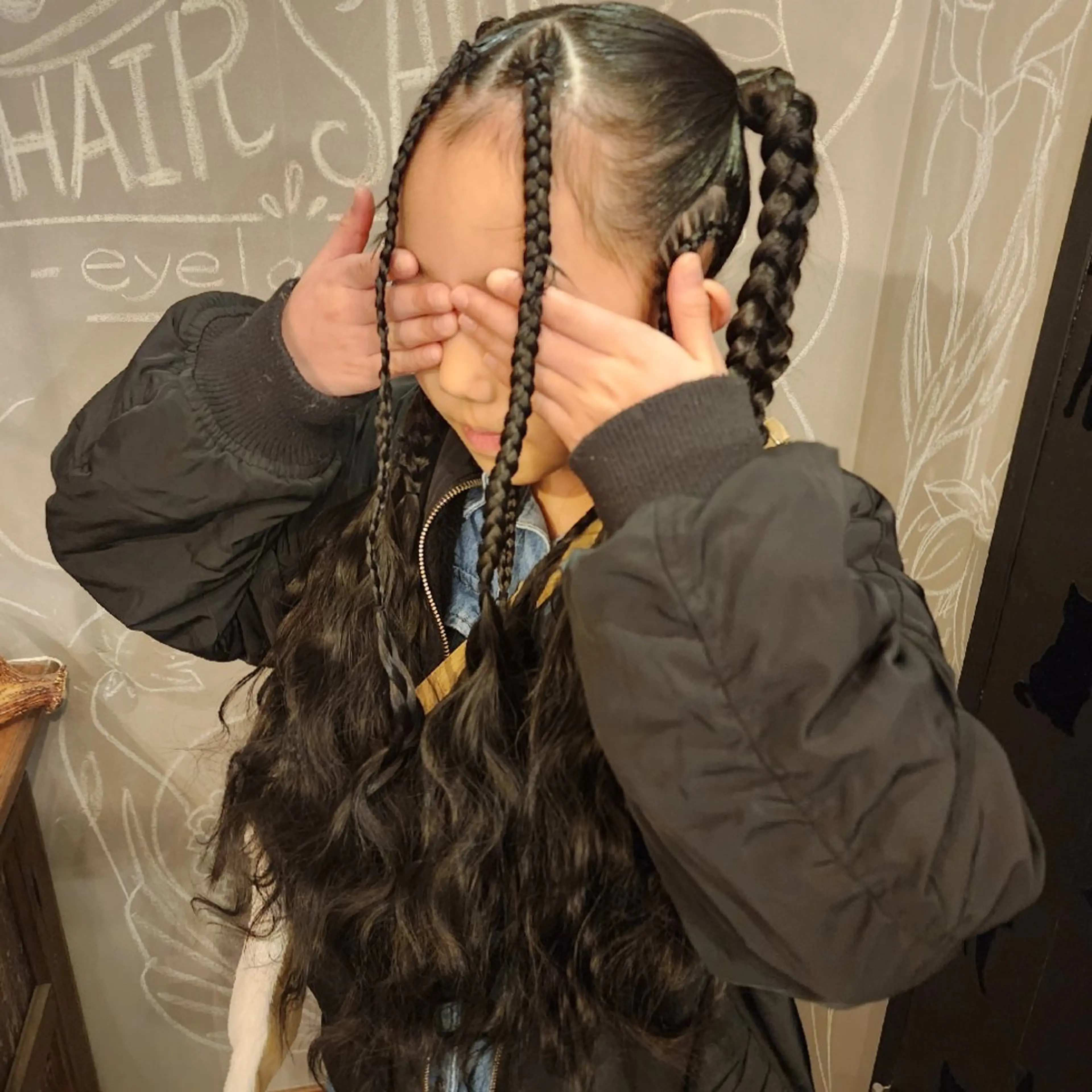 キッズ ヘアアレンジ ESTELA... OHARA のヘアスタイル