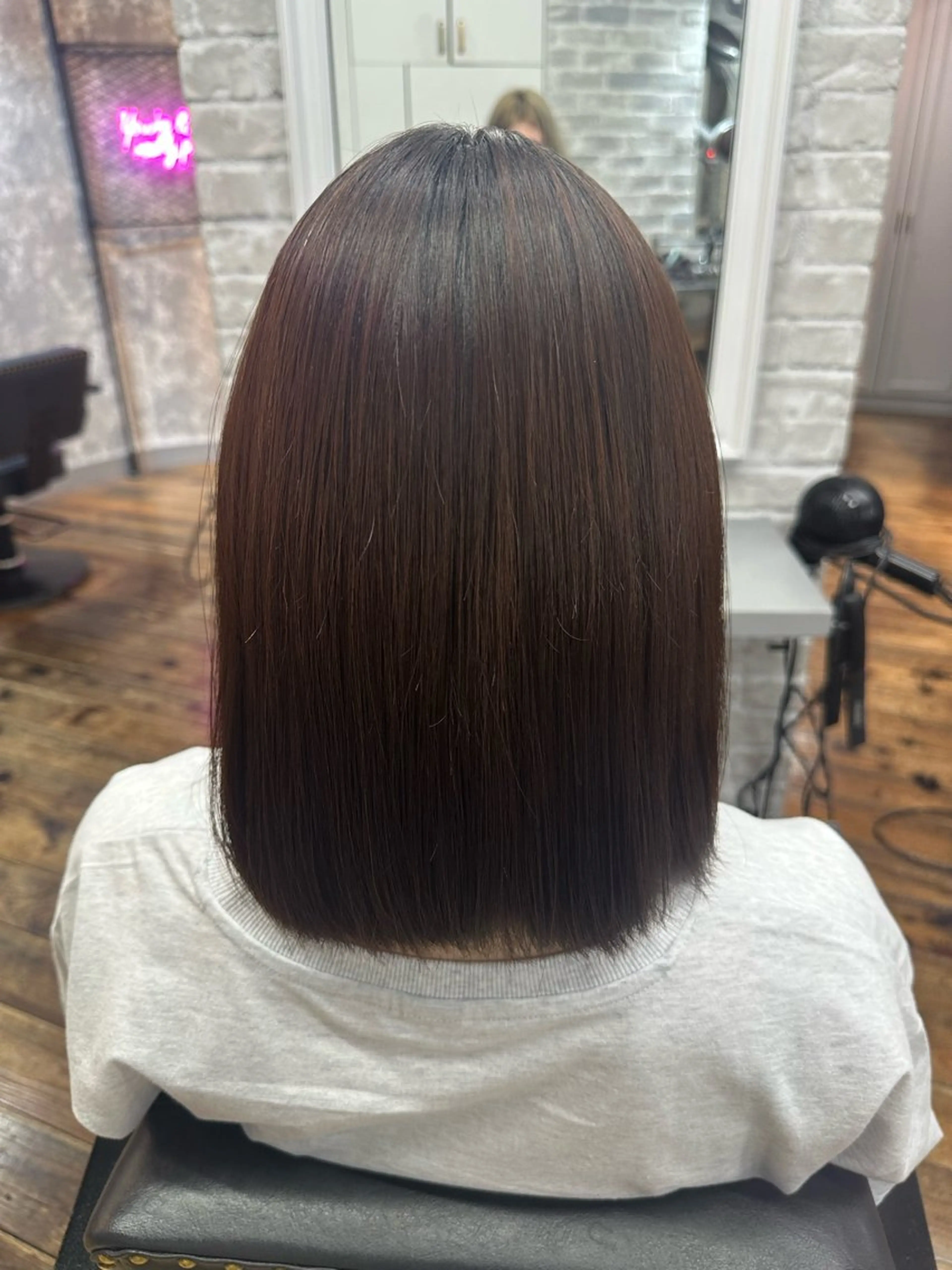 ミディアム 縮毛矯正 🩵つなぎショート✨ パーマスタイル みくのヘアスタイル