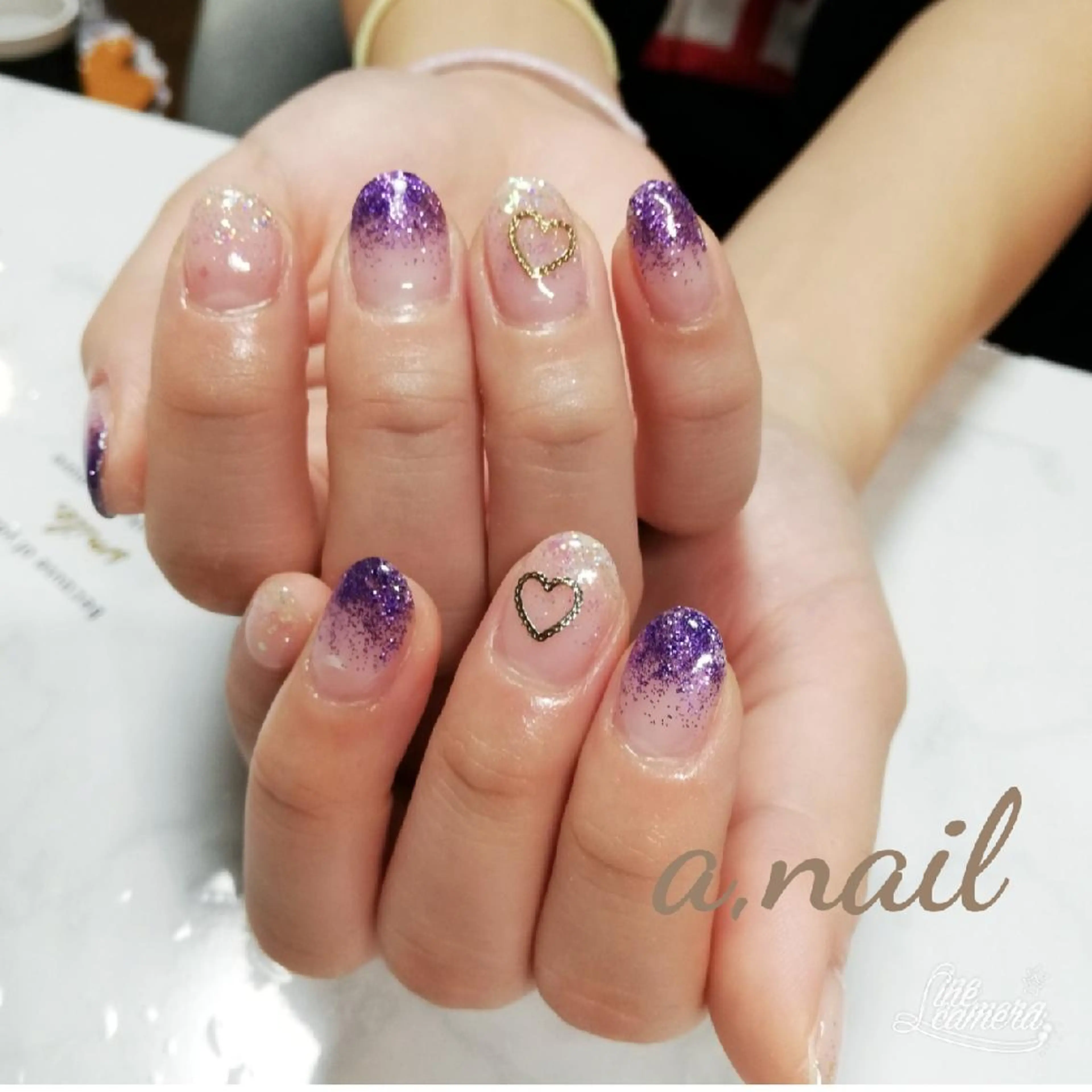 ネイル ストーンネイル ハンドネイル ネイルサロン エーネイルのネイルデザイン