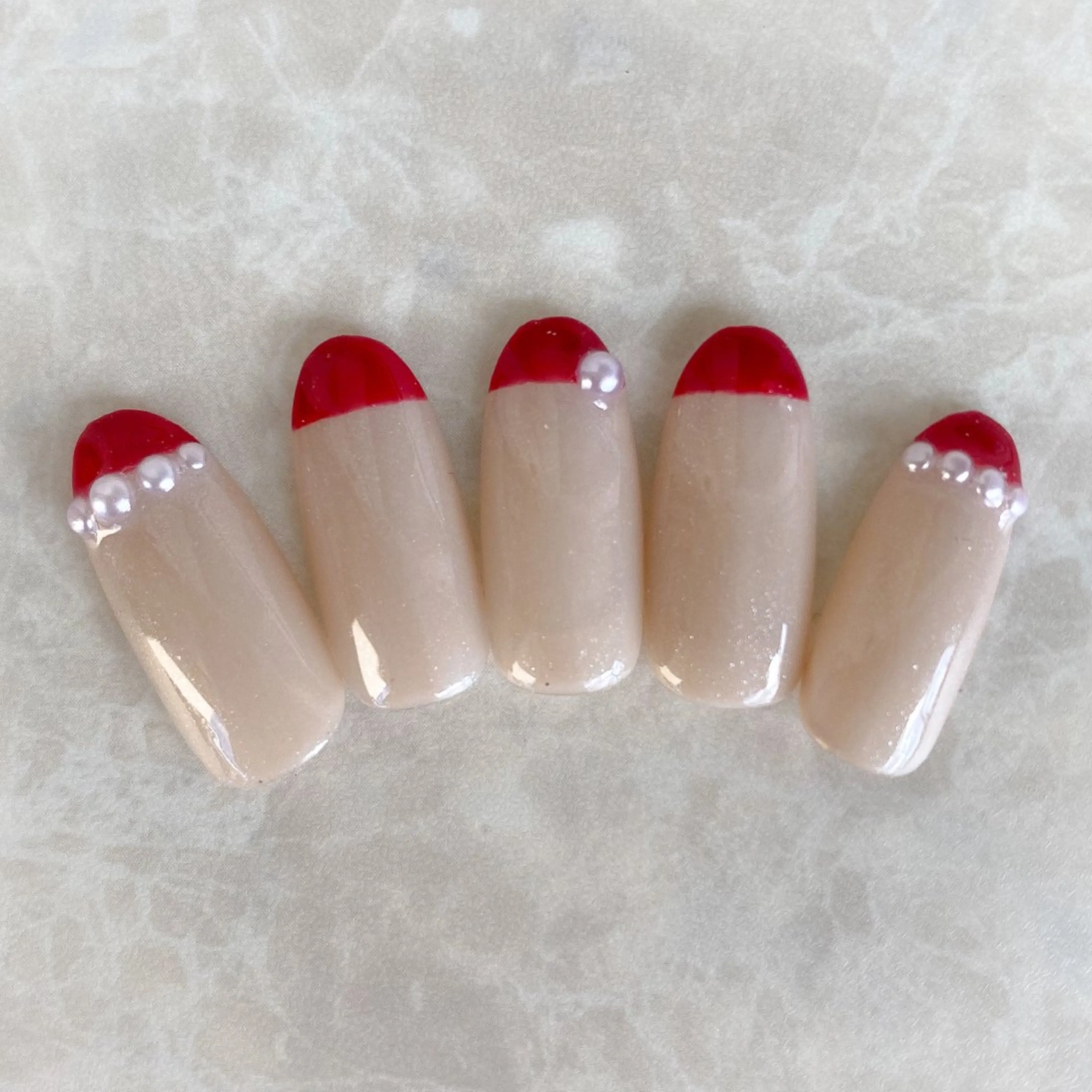 ネイル アートネイル シンプルネイル muguet🎀 chikaのネイルデザイン