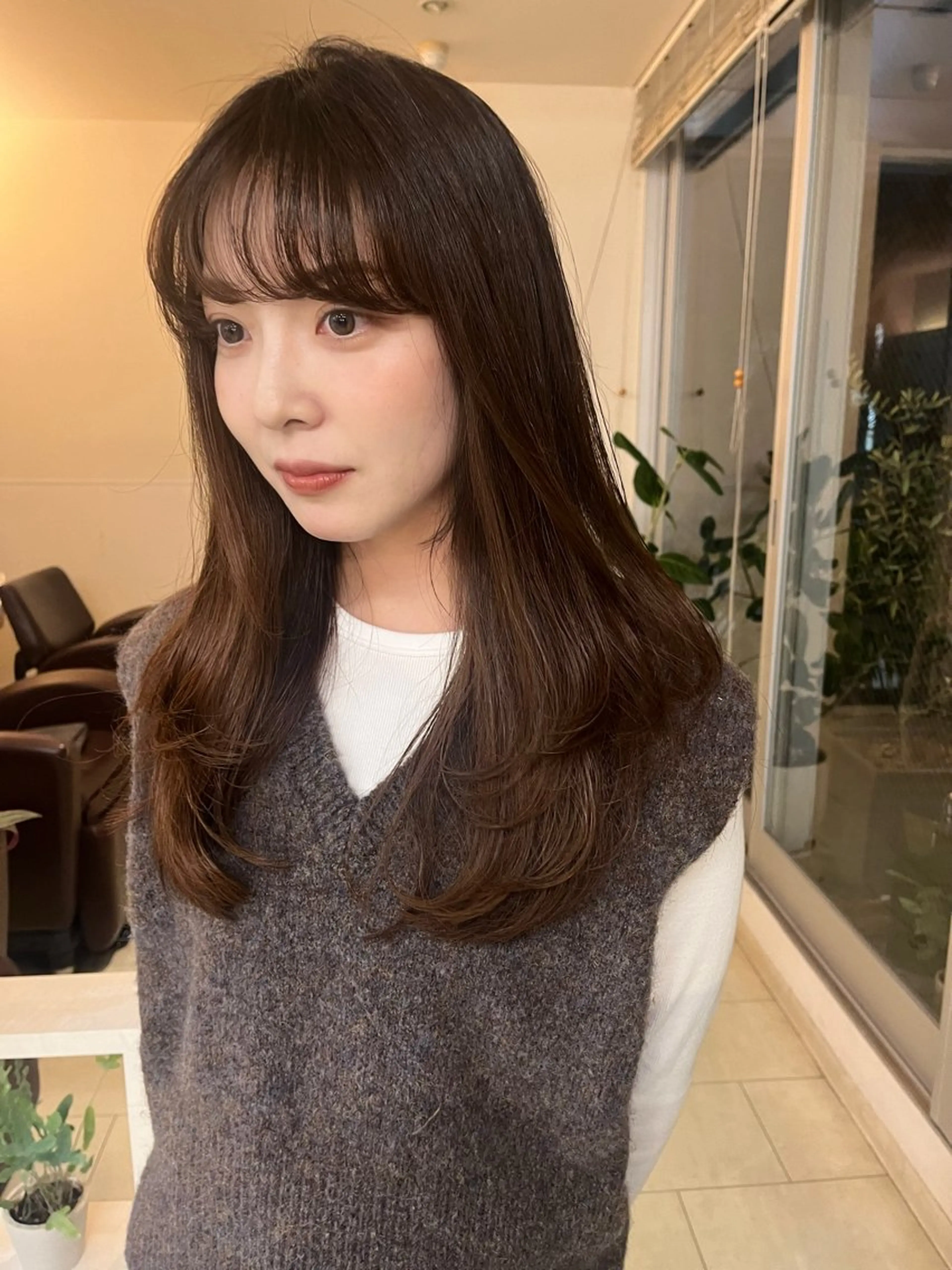 ロング レイヤーカット yura /レイヤーカットのヘアスタイル