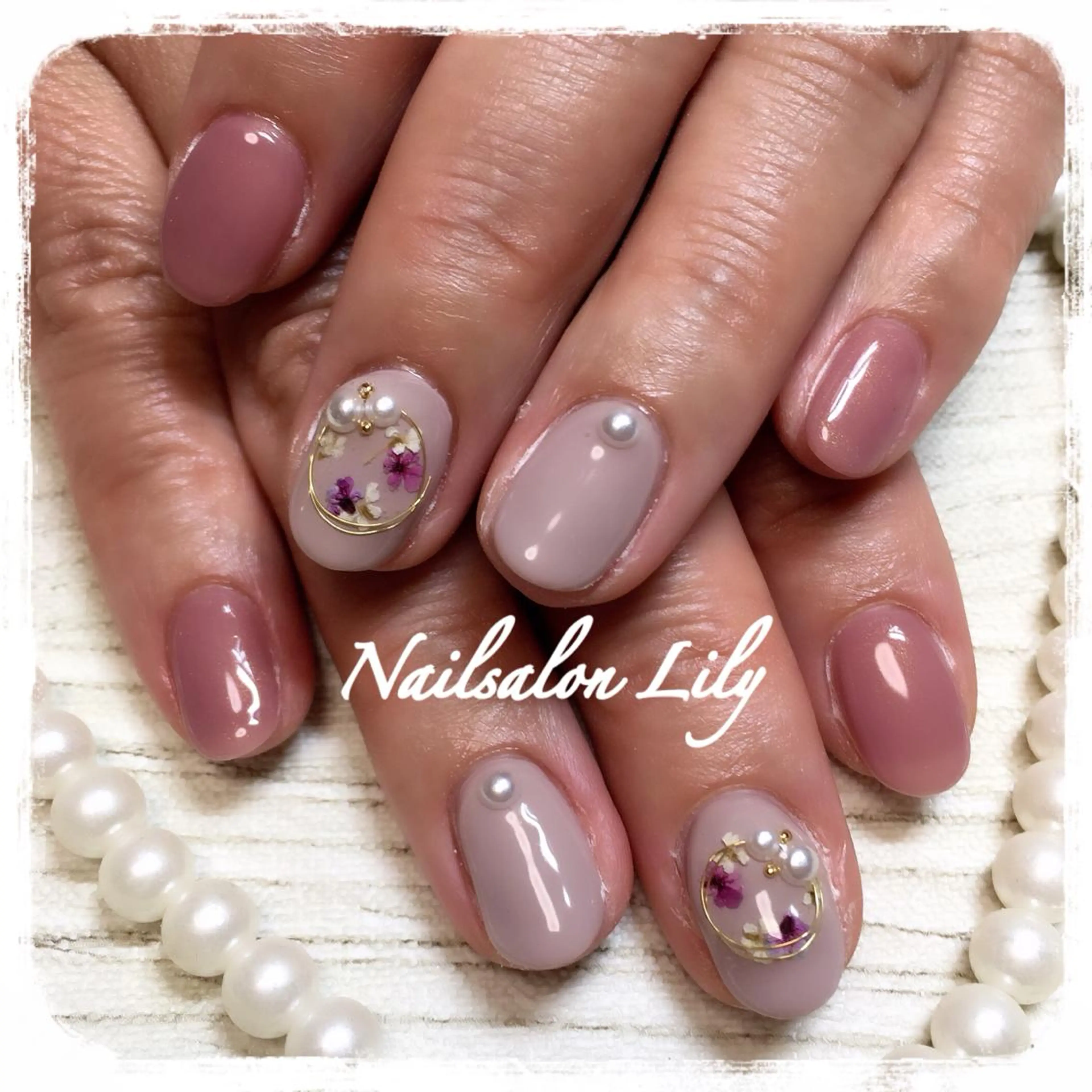 ネイル ハンドネイル Lily*nail 🌻Mii🌻のネイルデザイン