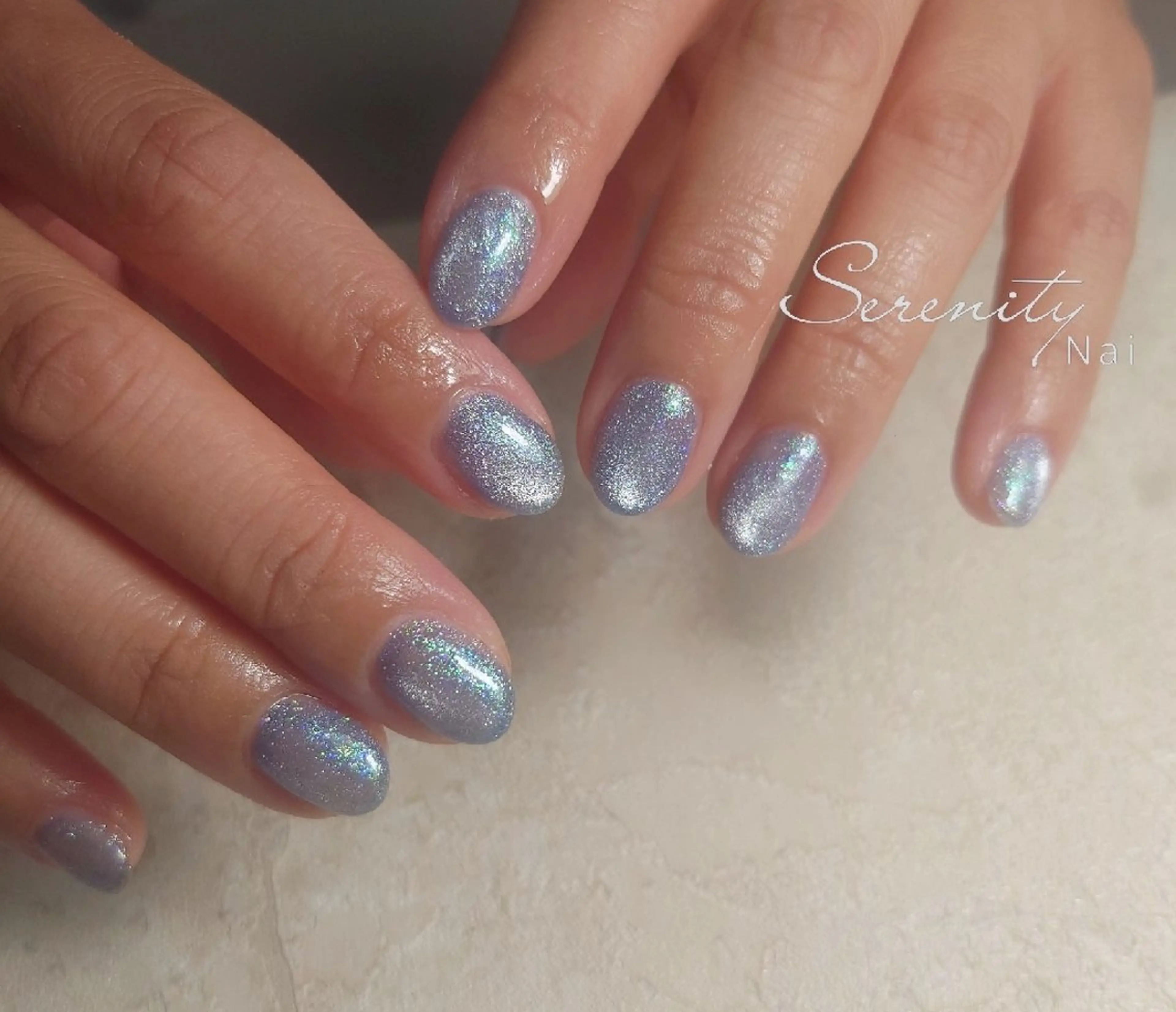 ネイル ブルー グリーン マグネットネイル マグネットワンカラー ワンカラーネイル nail  serenityのネイルデザイン