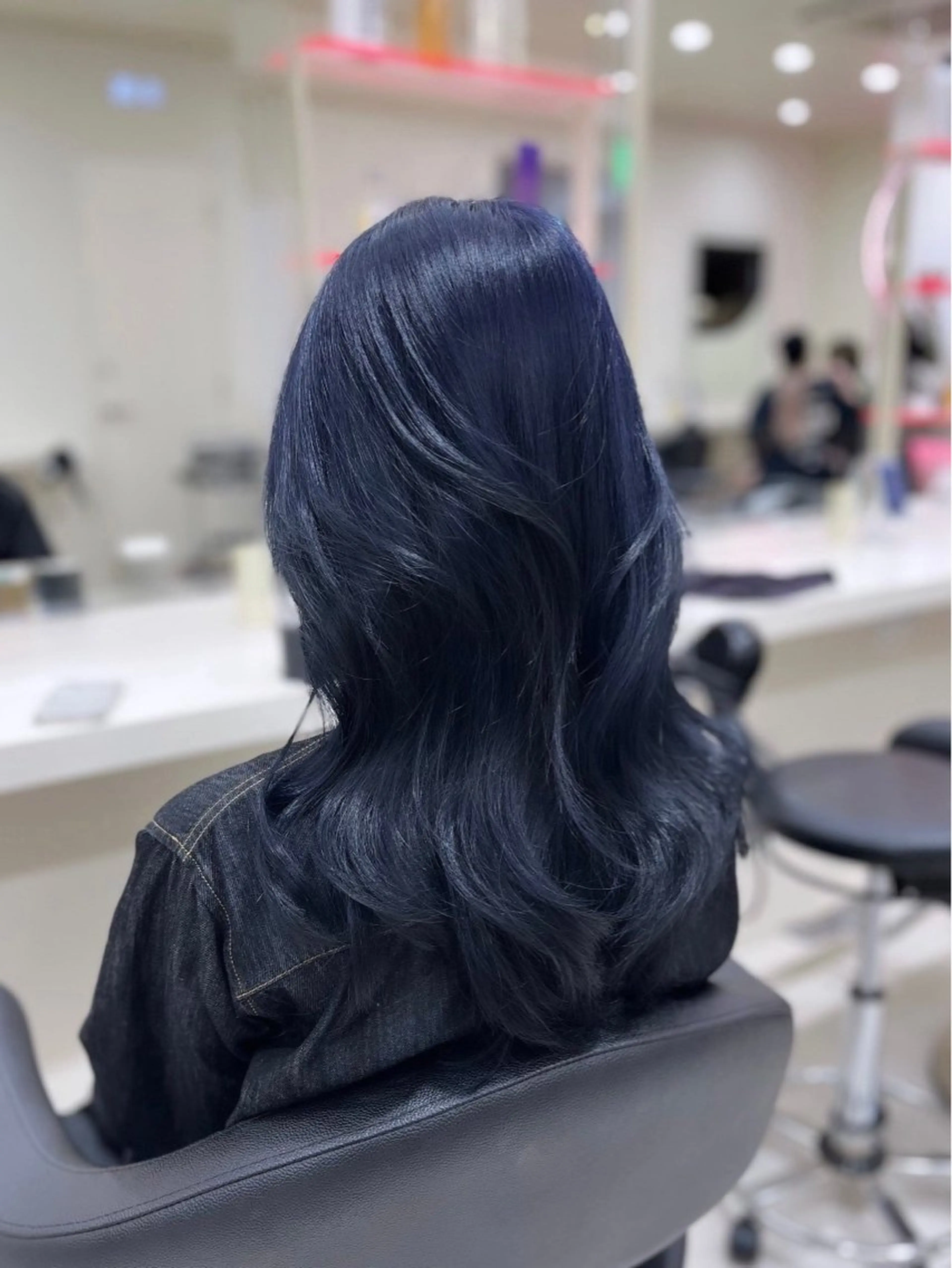 セミロング カラー 🇰🇷韓国hair 🇰🇷wakaのヘアスタイル