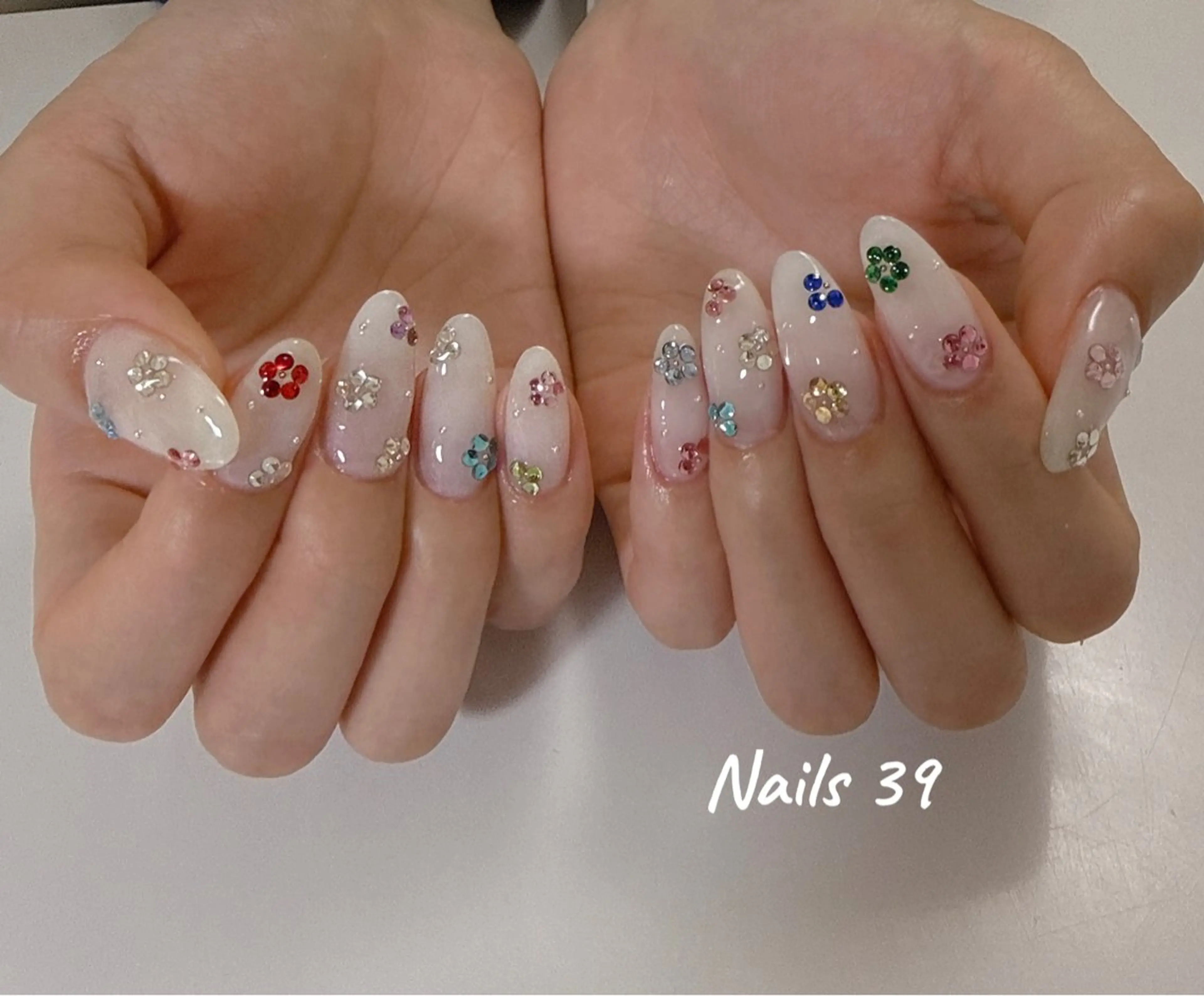ネイル Nails 39のネイルデザイン