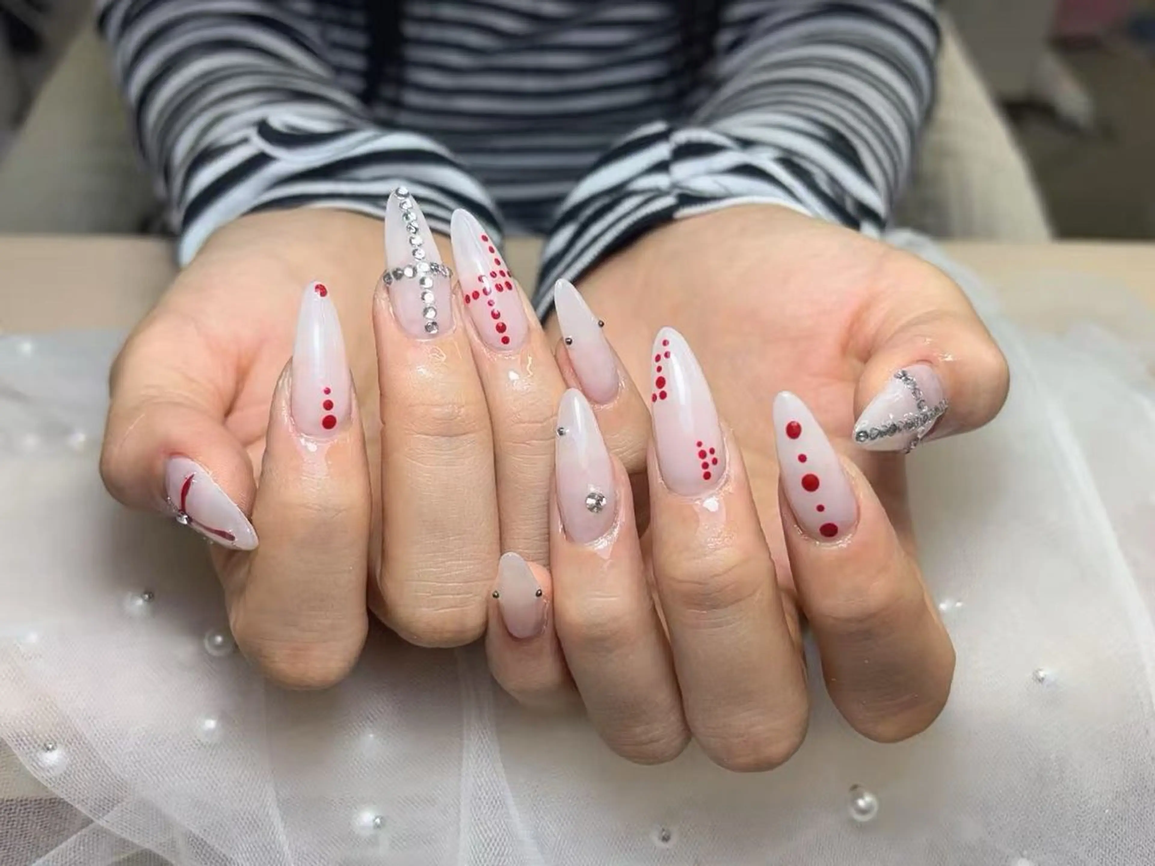 ネイル Chiara 長さだしのネイルデザイン