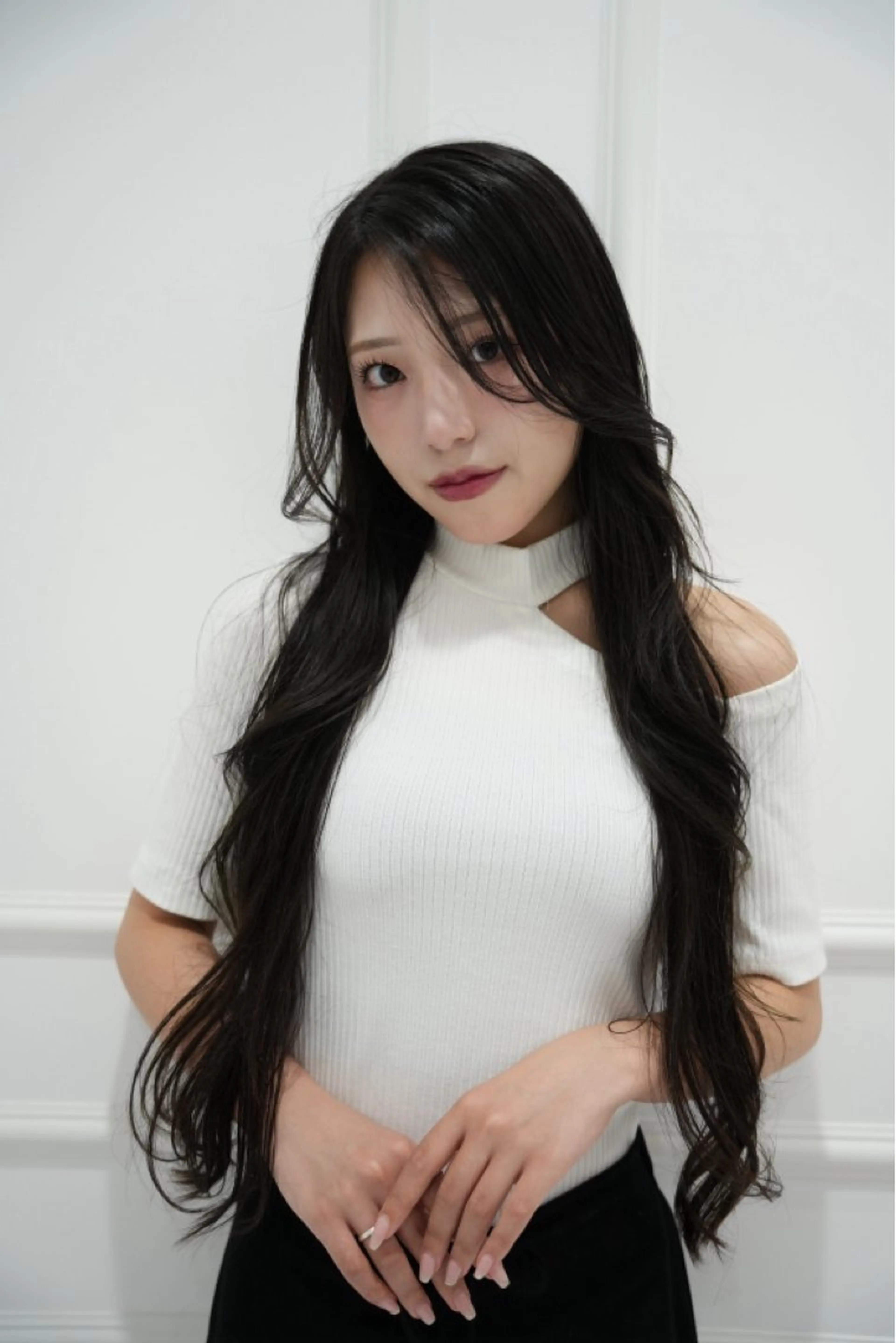 ロング 韓国風ヘア ロング カット 前山未依亜 マエヤマミイアのヘアスタイル