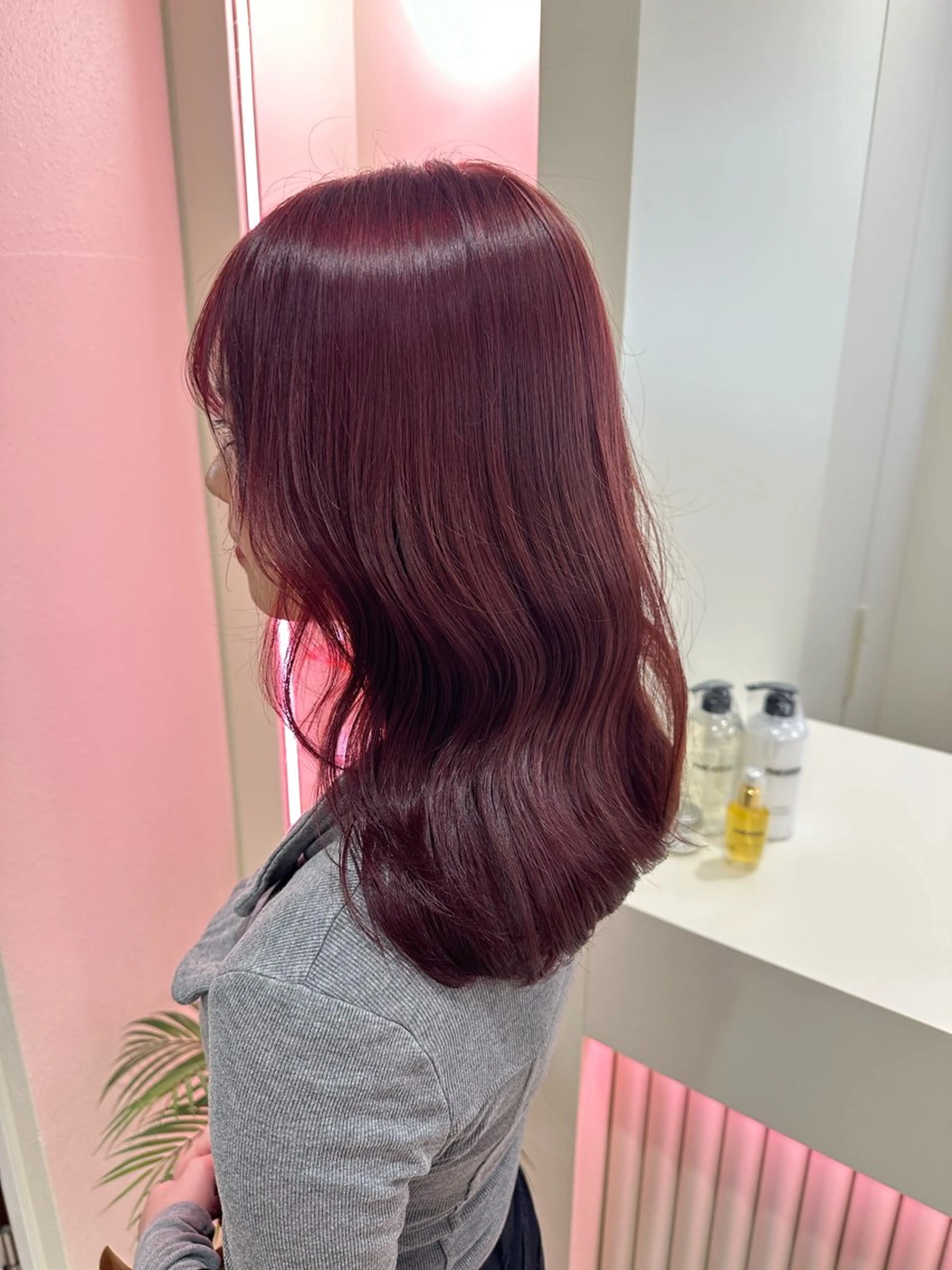 セミロング カラー 🤍韓国大人っぽ ベージュMAI🤍のヘアスタイル