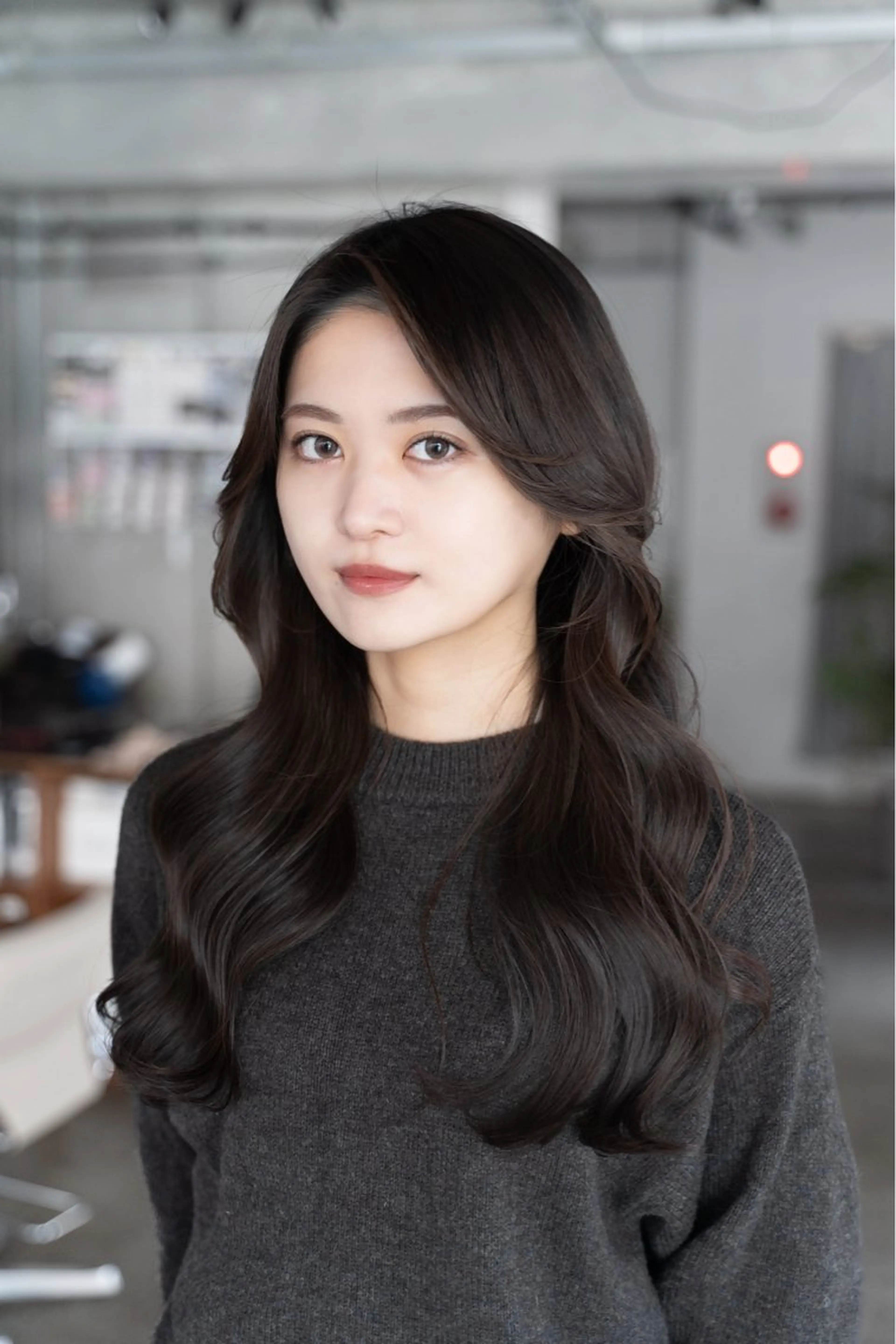 ロング レイヤーカット レイヤーカット/ 前髪顔周りカットのヘアスタイル