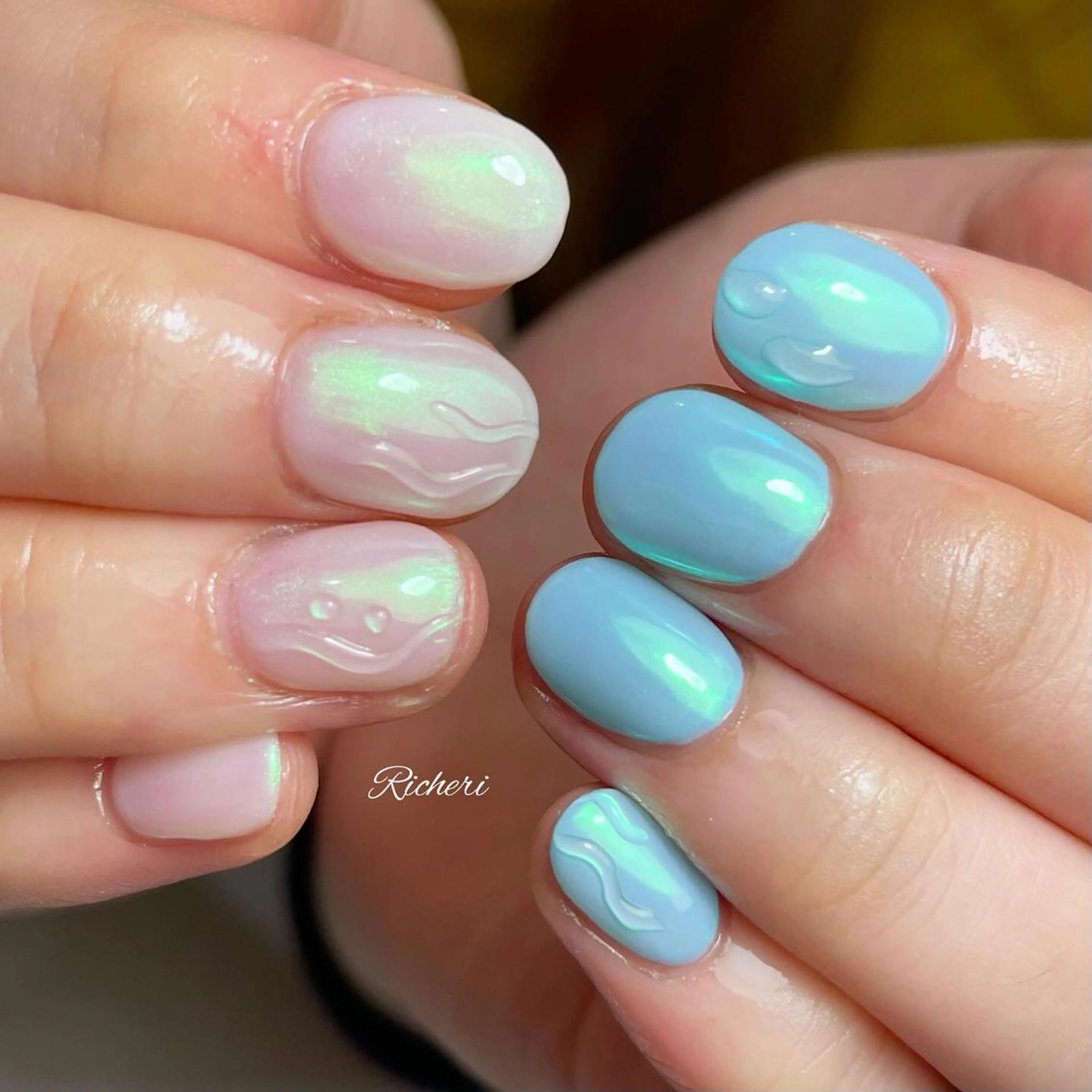 ミディアム ネイル 韓国風ヘア アートネイル オーロラネイル フレンチネイル ジェルネイル richeri beautyのエステ・リラクイメージ