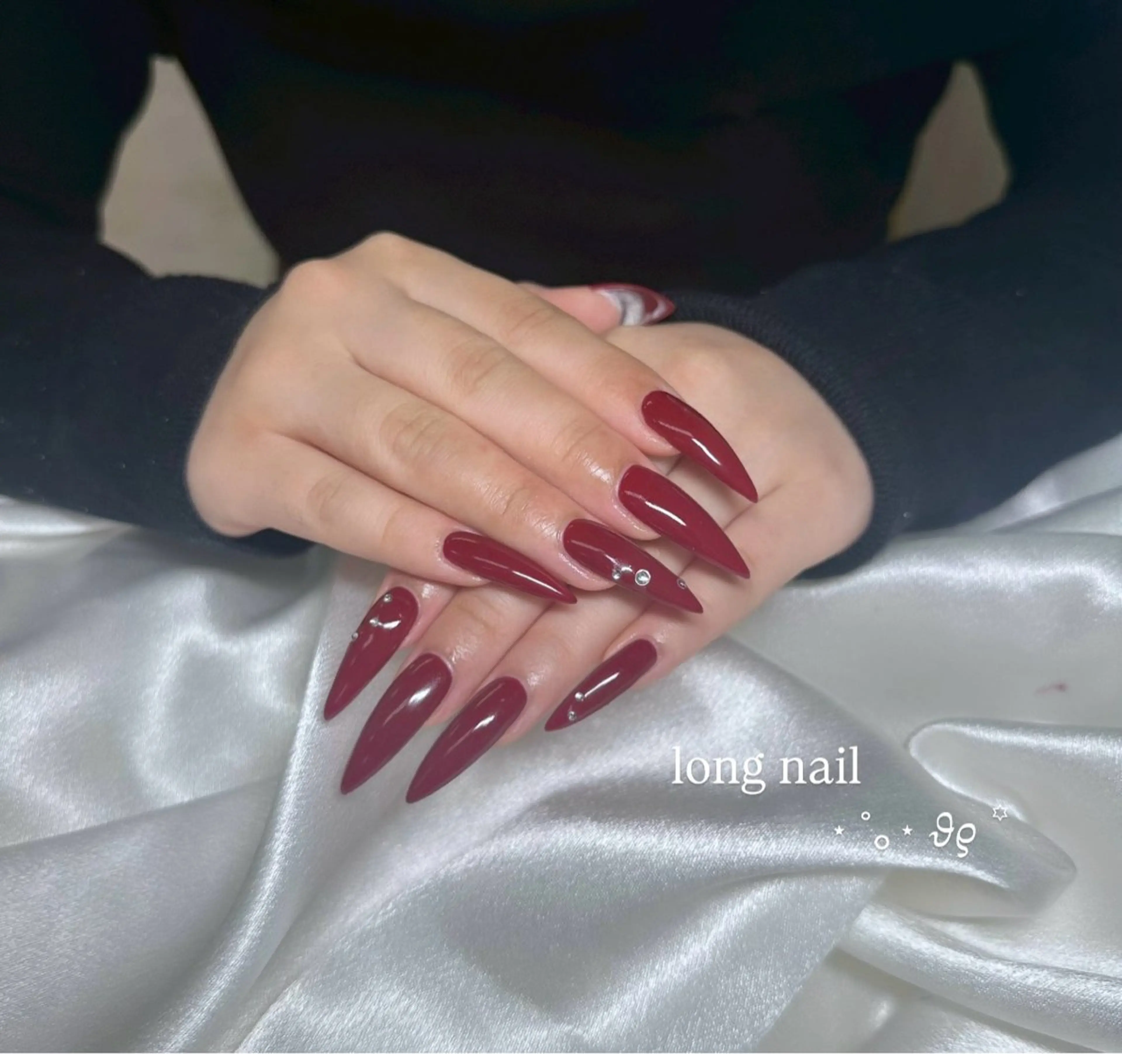 ネイル 韓国ネイル ロングネイル ワンカラーネイル 春ネイル ハンドネイル Moana Oukaのネイルデザイン