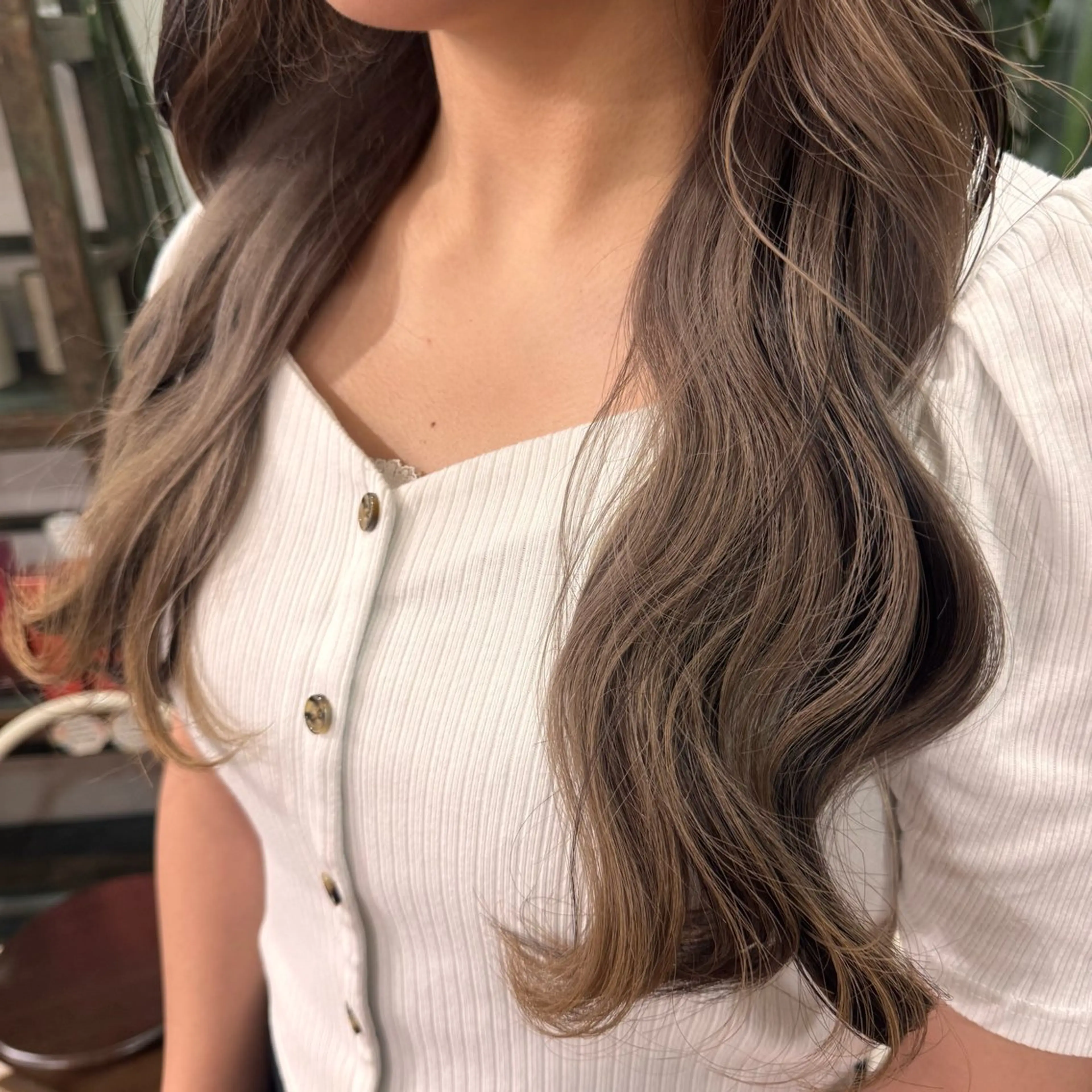 カラー 透明感/低ダメージ インナー🩵角田紗雪のヘアスタイル