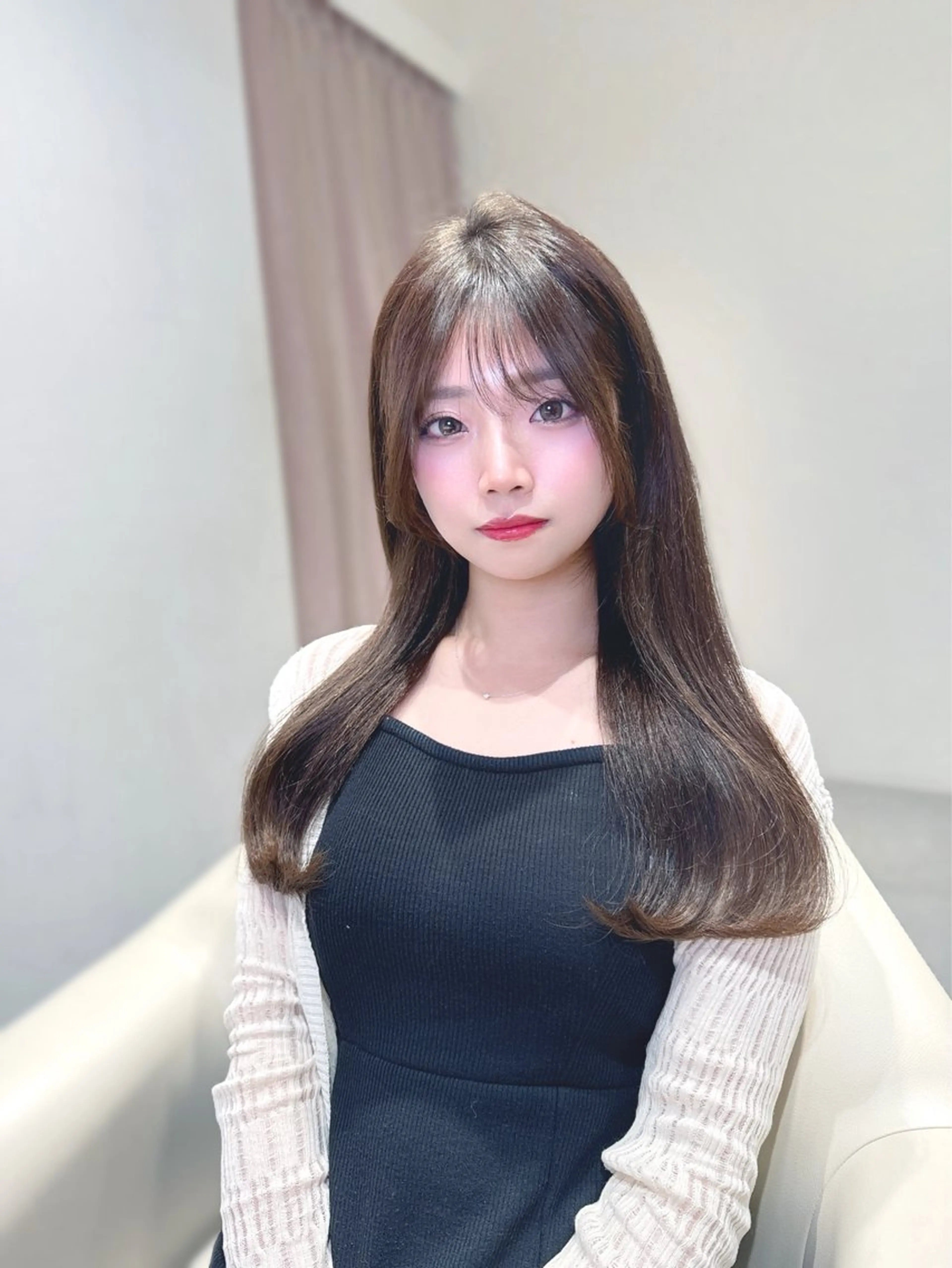 ロング カラー カット ヘアカラー トリートメント ヘッドスパ ヘアセット 韓国ヘア/レイヤー/ 顔まわり/りょーとのヘアスタイル