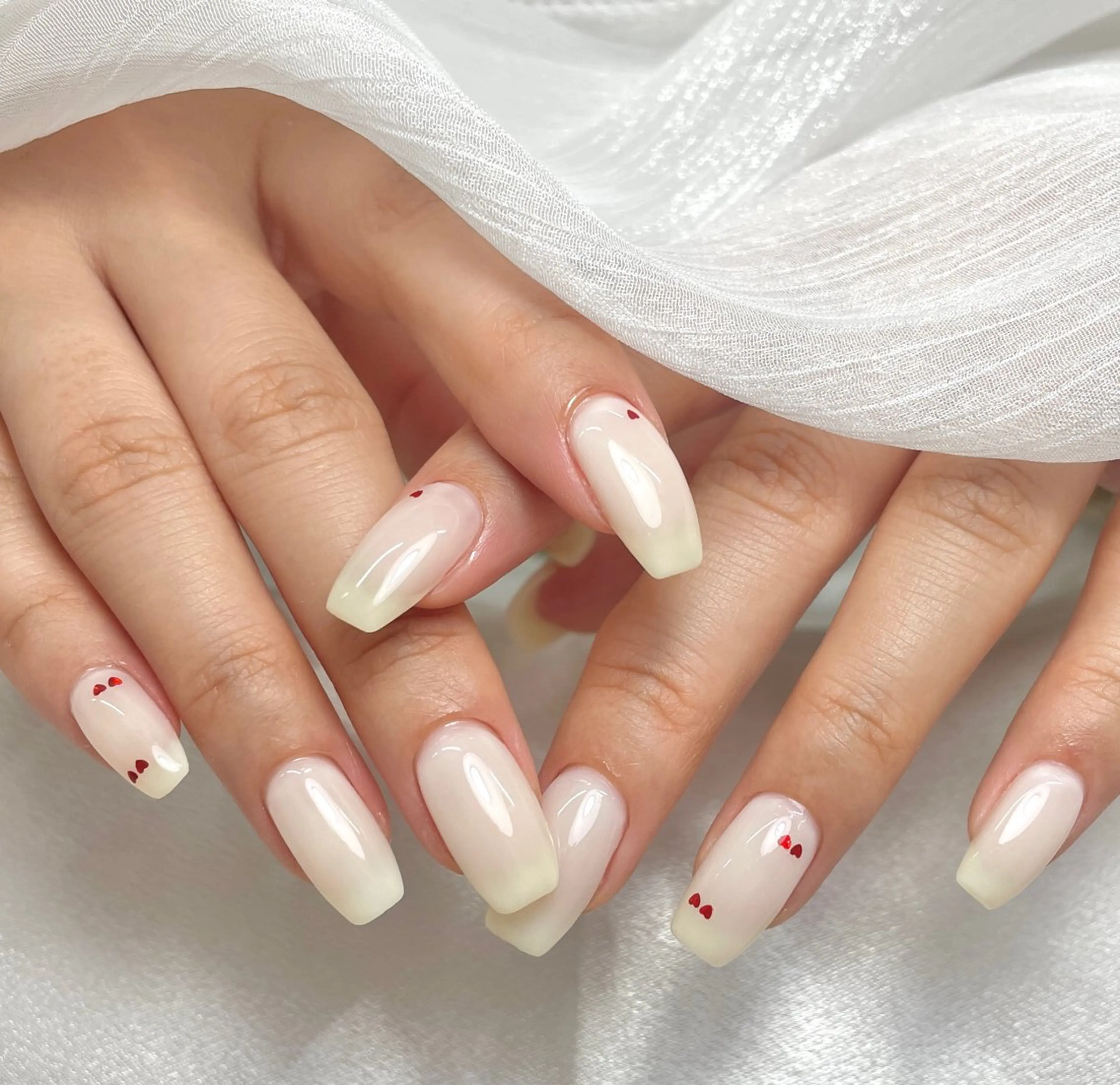 ネイル 持ち込み 夏 目のネイルデザイン