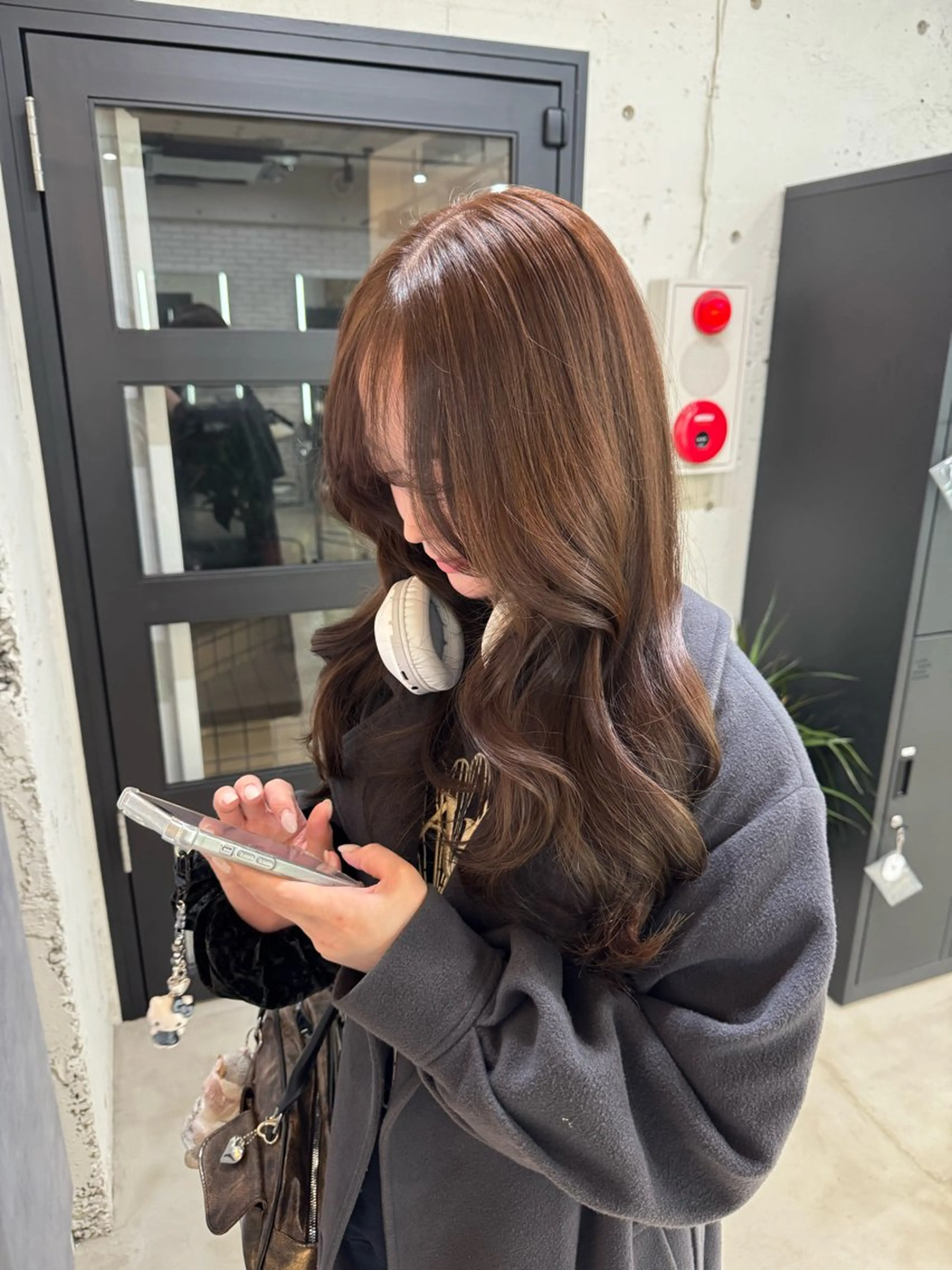 セミロング カラー 艶カラー♡クール トレンドヘア♡アユミのヘアスタイル